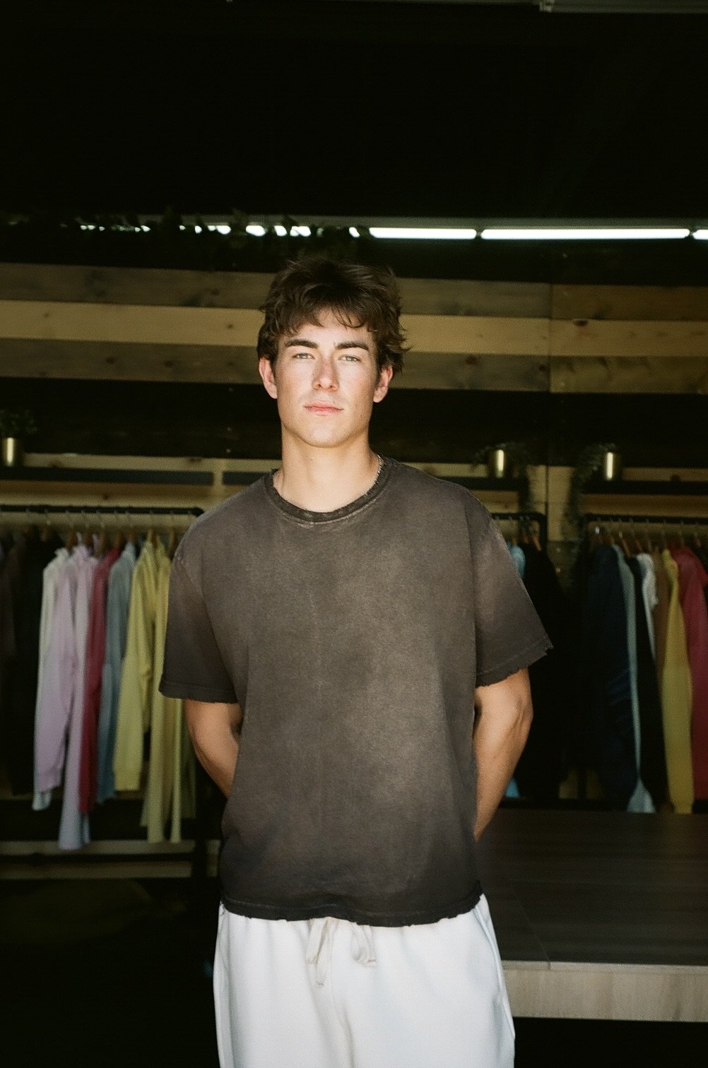 OVERSIZE CROP TEE S/S - AGED BROWN