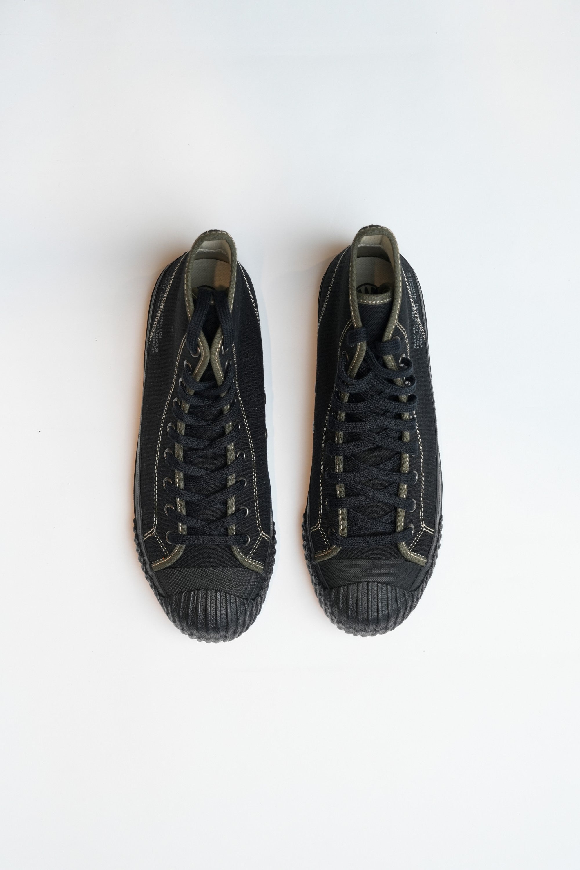 NAVAL TRAINERS HI TOP - BLACK CANVAS