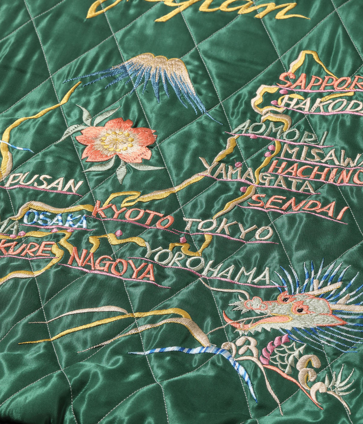 TT15544-141 MID 1950S STYLE VELVETEEN SOUVENIR JACKET BLACK EAGLE ? JAPAN MAP - MINT GREEN/GREEN