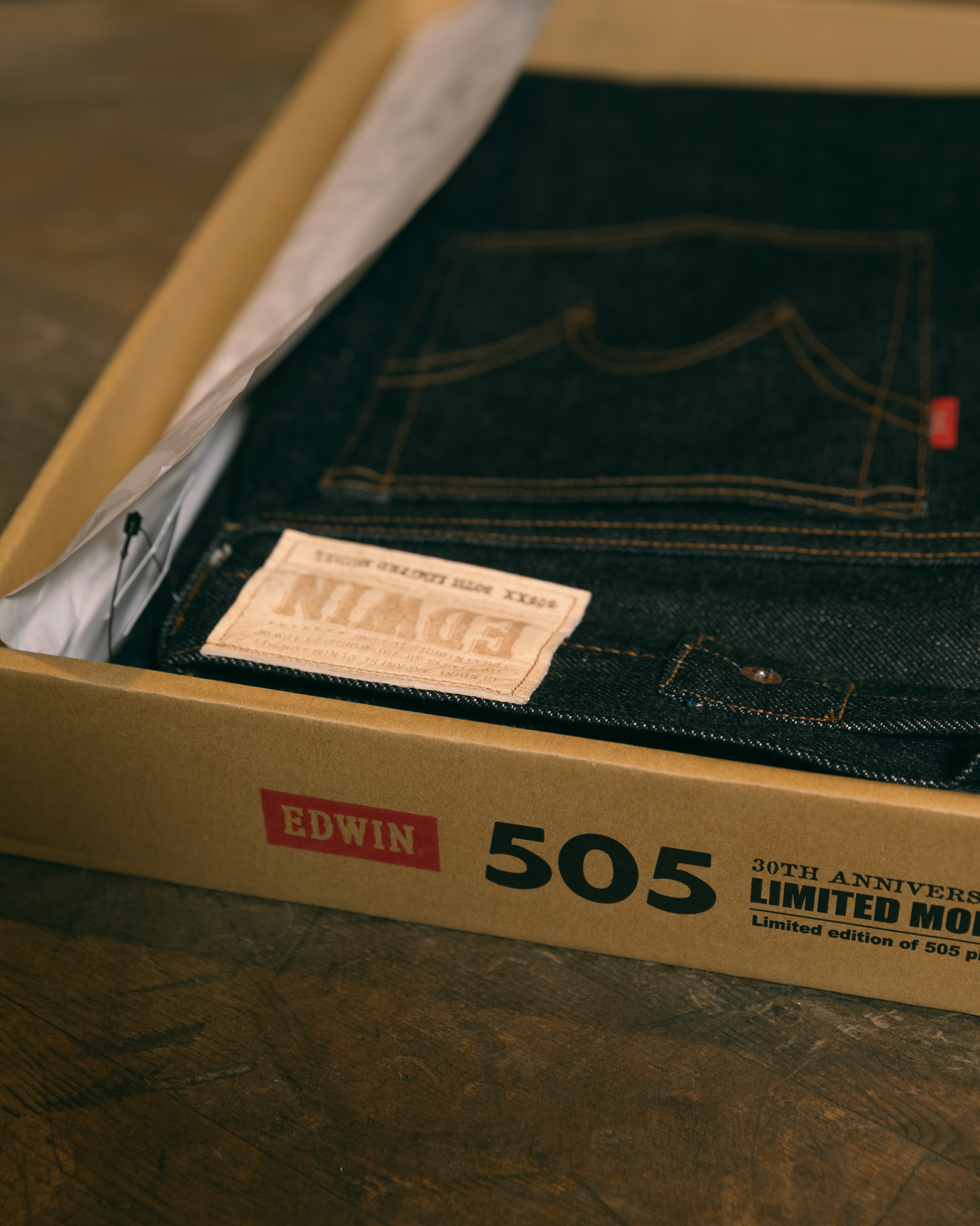 E50530-89 505 30TH ANNIVERSARY MODEL - INDIGO