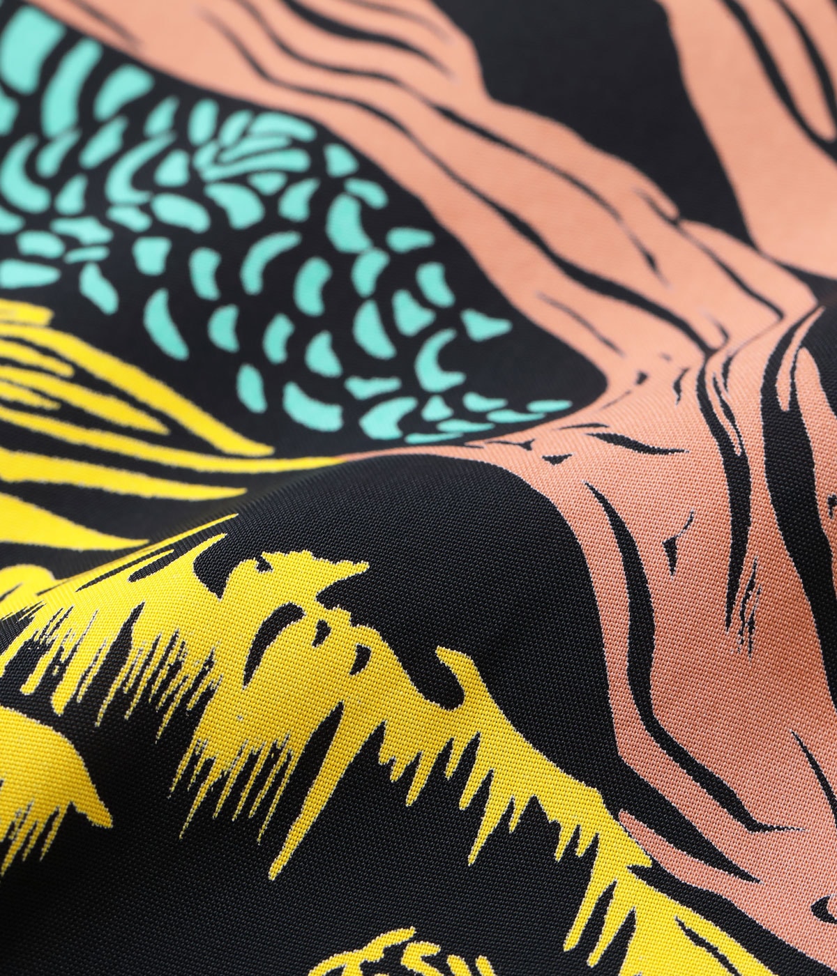 SS39673 SUN SURF SPECIAL EDITION “GAUGUIN WOODCUT MYSTIC” (SHORT SLEEVE) - BLACK