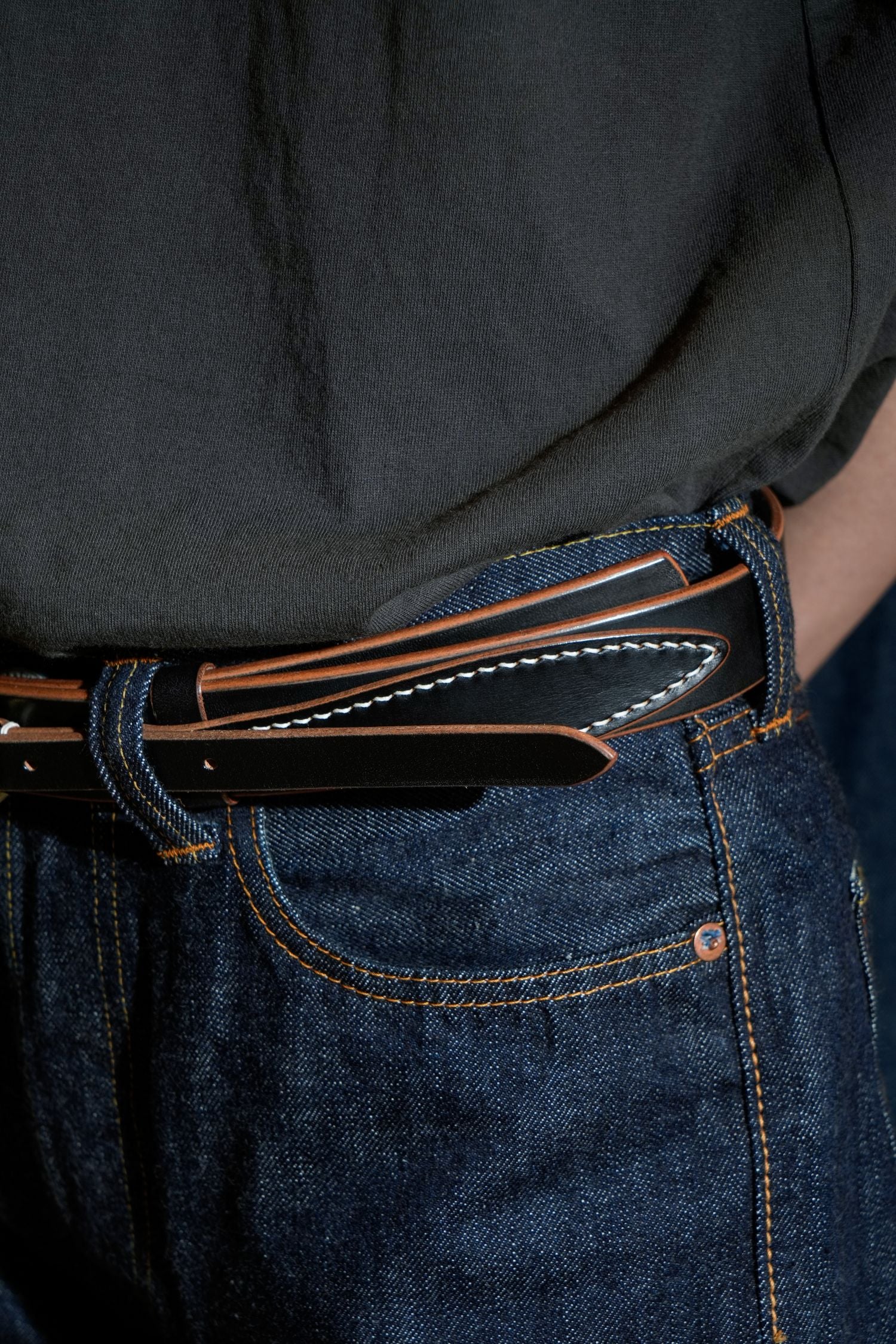 BE05 - BLACK