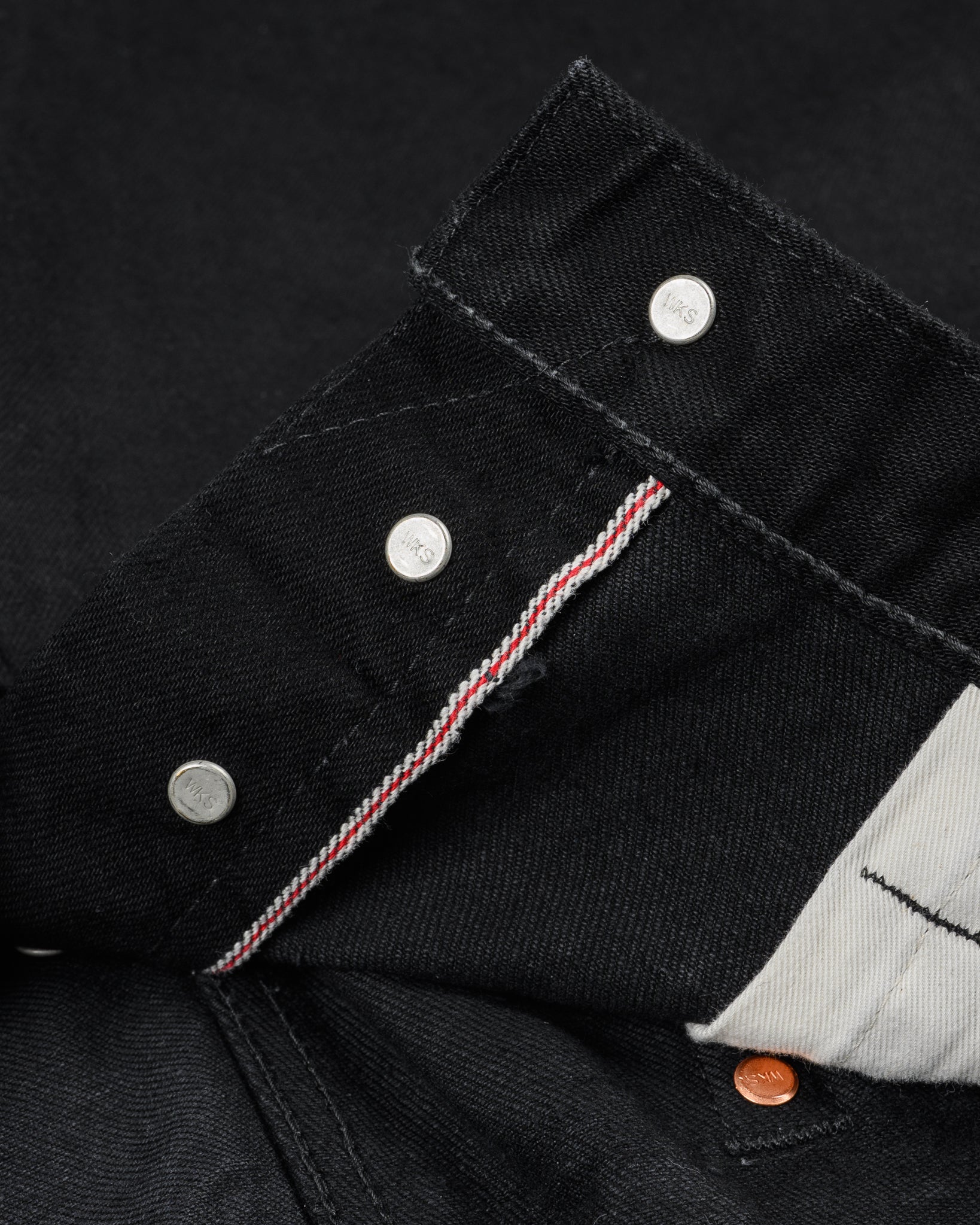 IH-666S-142BB 14OZ - BLACK/BLACK