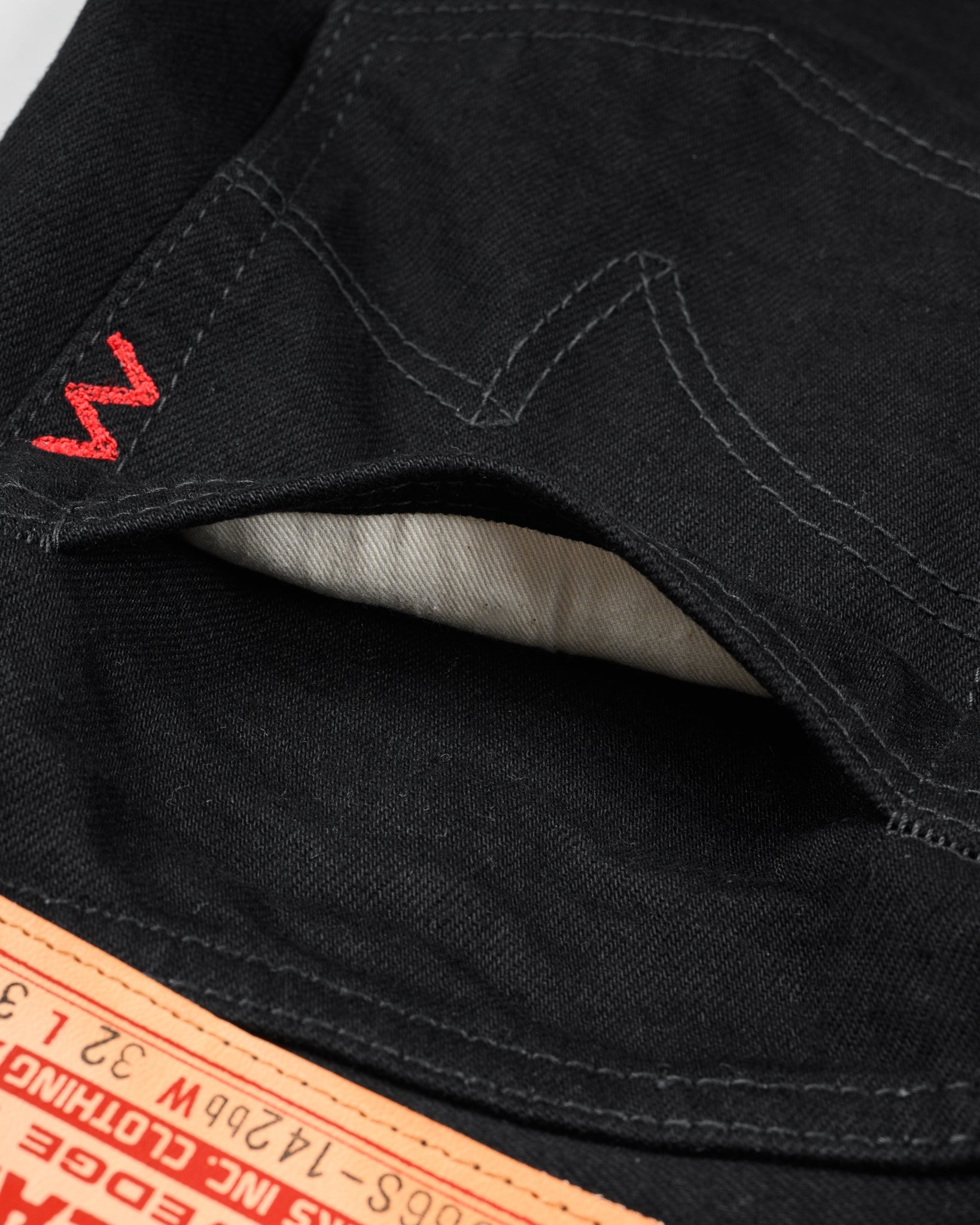 IH-666S-142BB 14OZ - BLACK/BLACK
