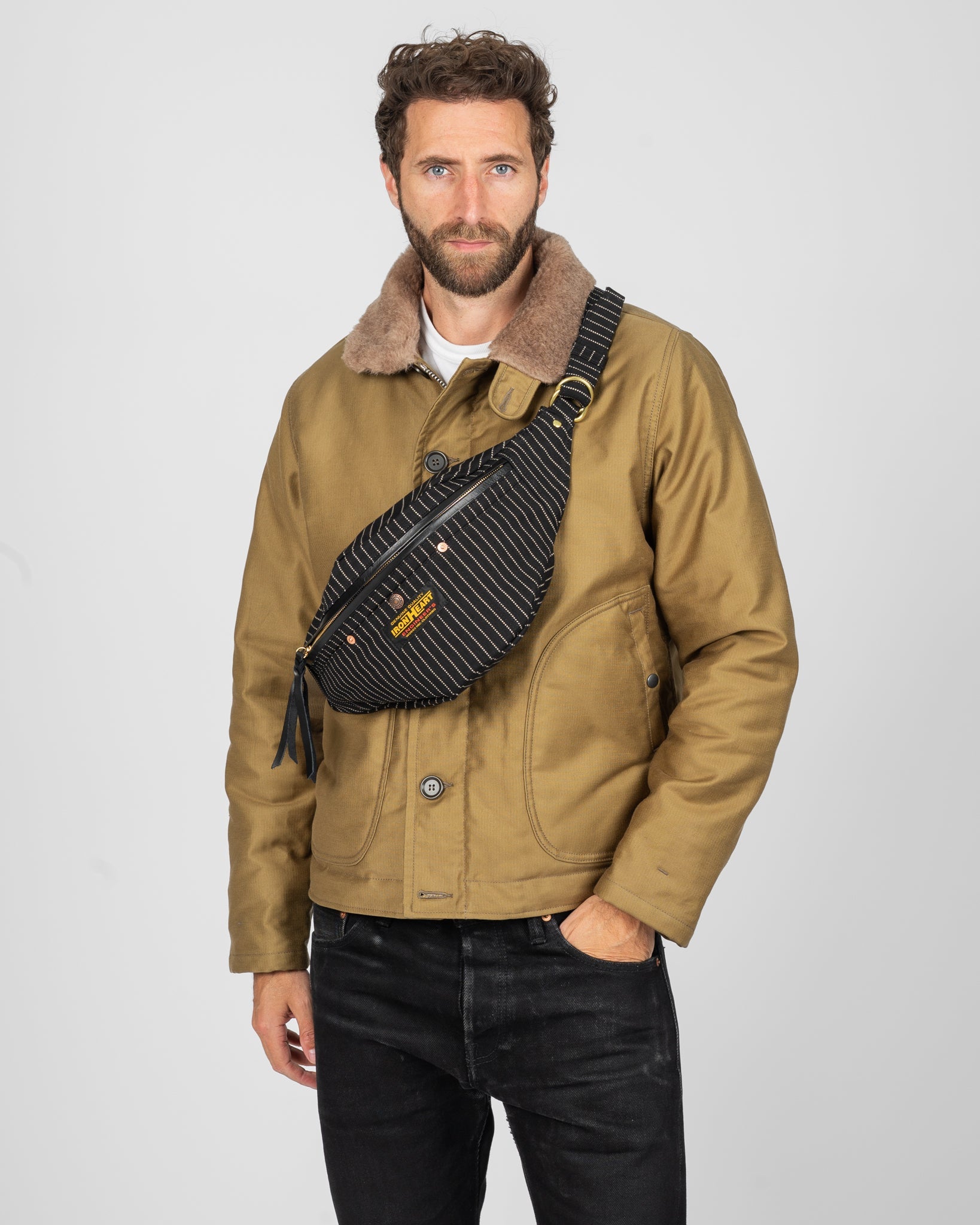 IHE-37-BLKW 12OZ WABASH WAIST BAG - BLACK