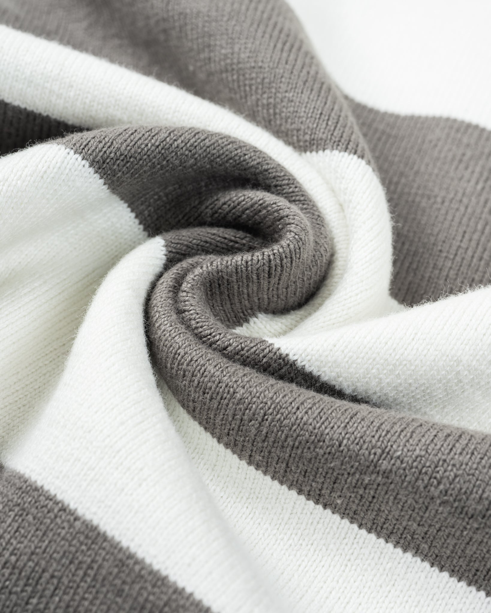 IHTB-01-GRY-WHT 11OZ COTTON KNIT LONG-SLEEVED SWEATER - GREY/WHITE