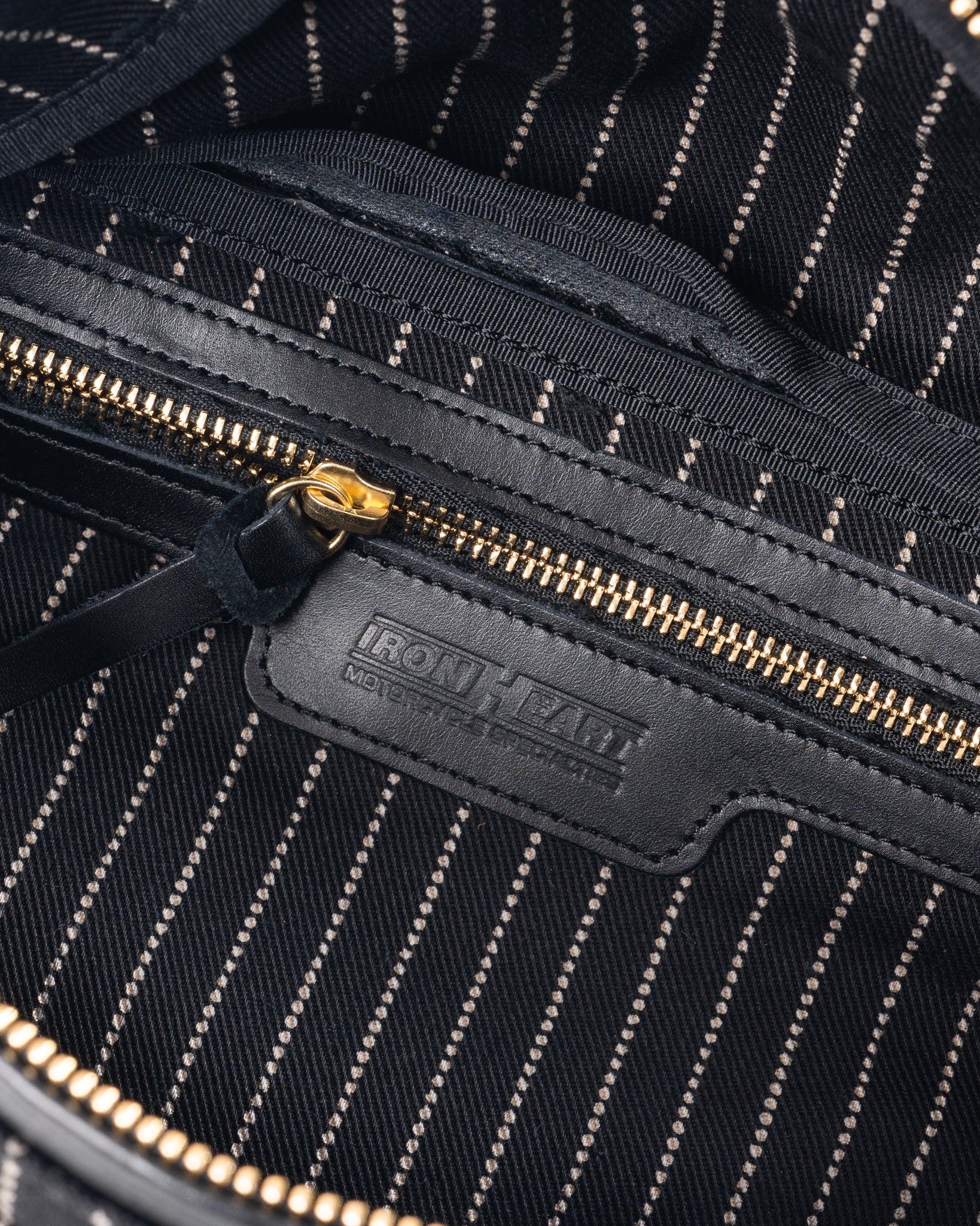 IHE-37-BLKW 12OZ WABASH WAIST BAG - BLACK