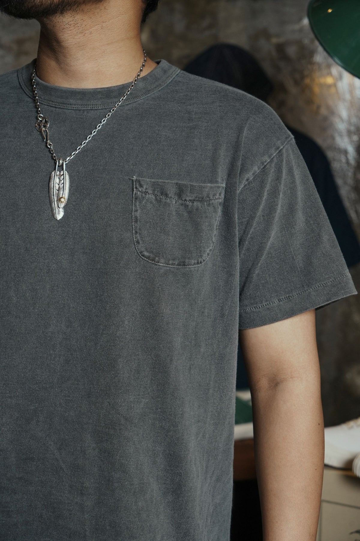 DAILY POCKET TEE S/S - Washed Black