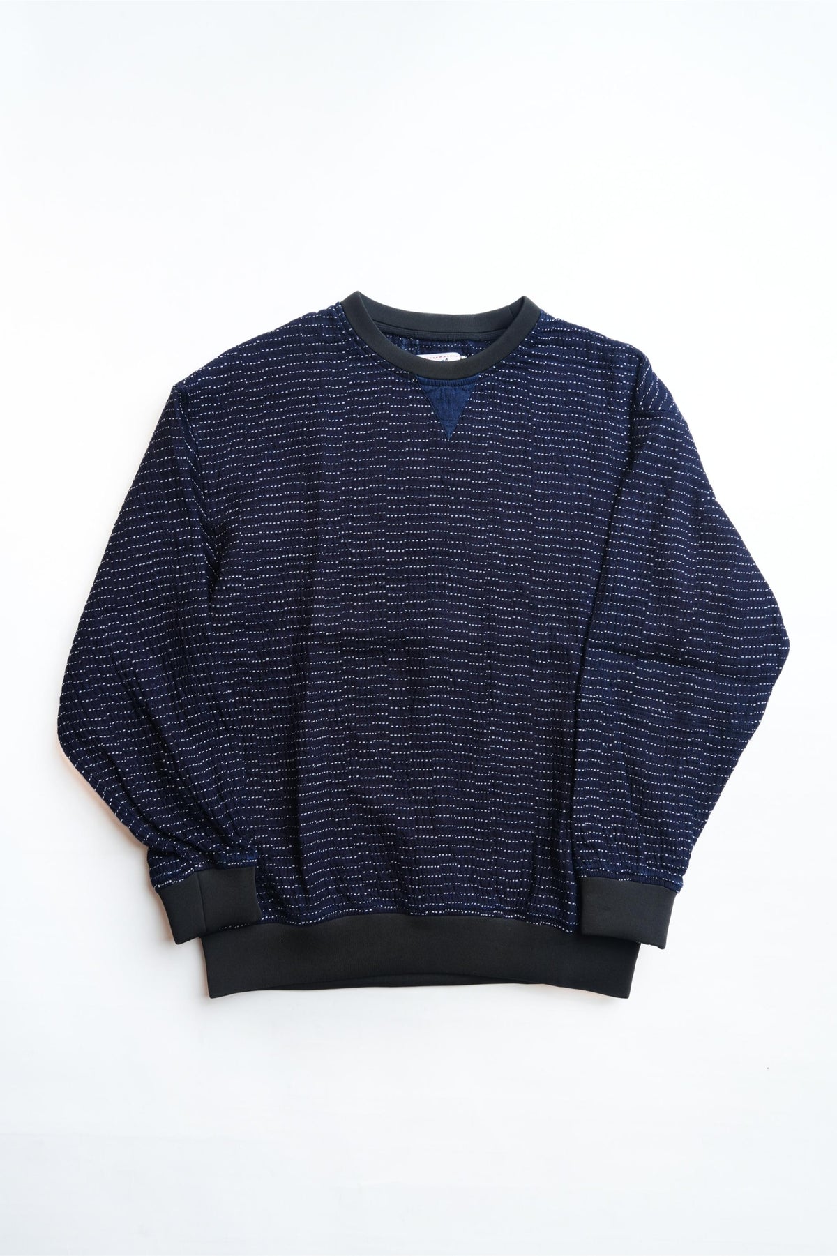 Lightweight Sashiko Anti-war Sweater - INDIGO