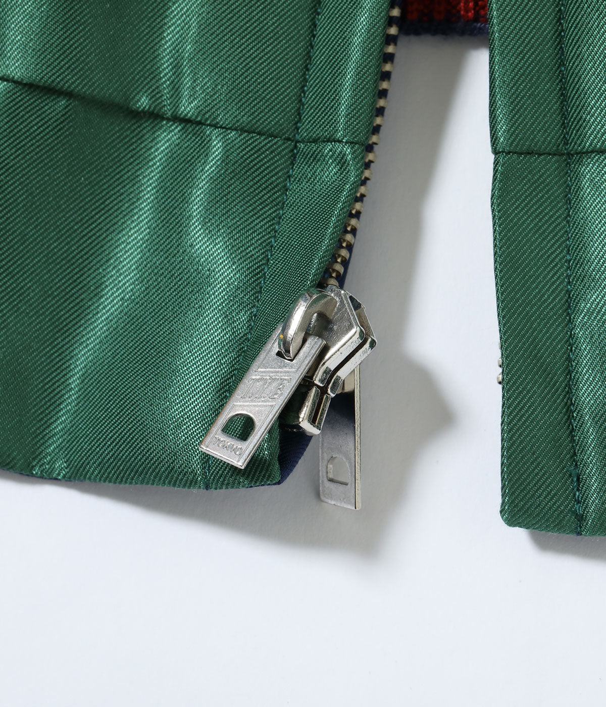 TT15972-119 Early 1950s Style Acetate Souvenir Jacket EAGLE x ROARING TIGER - GREEN/NAVY