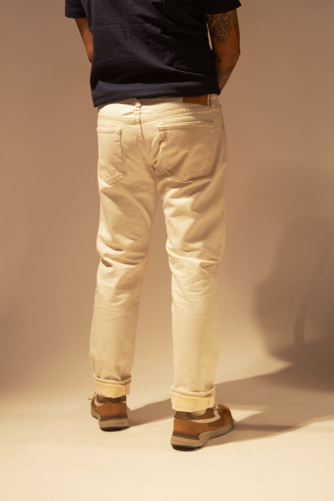 1172-3 SLIM TAPERED - ECRU WARP X BEIGE WEFT