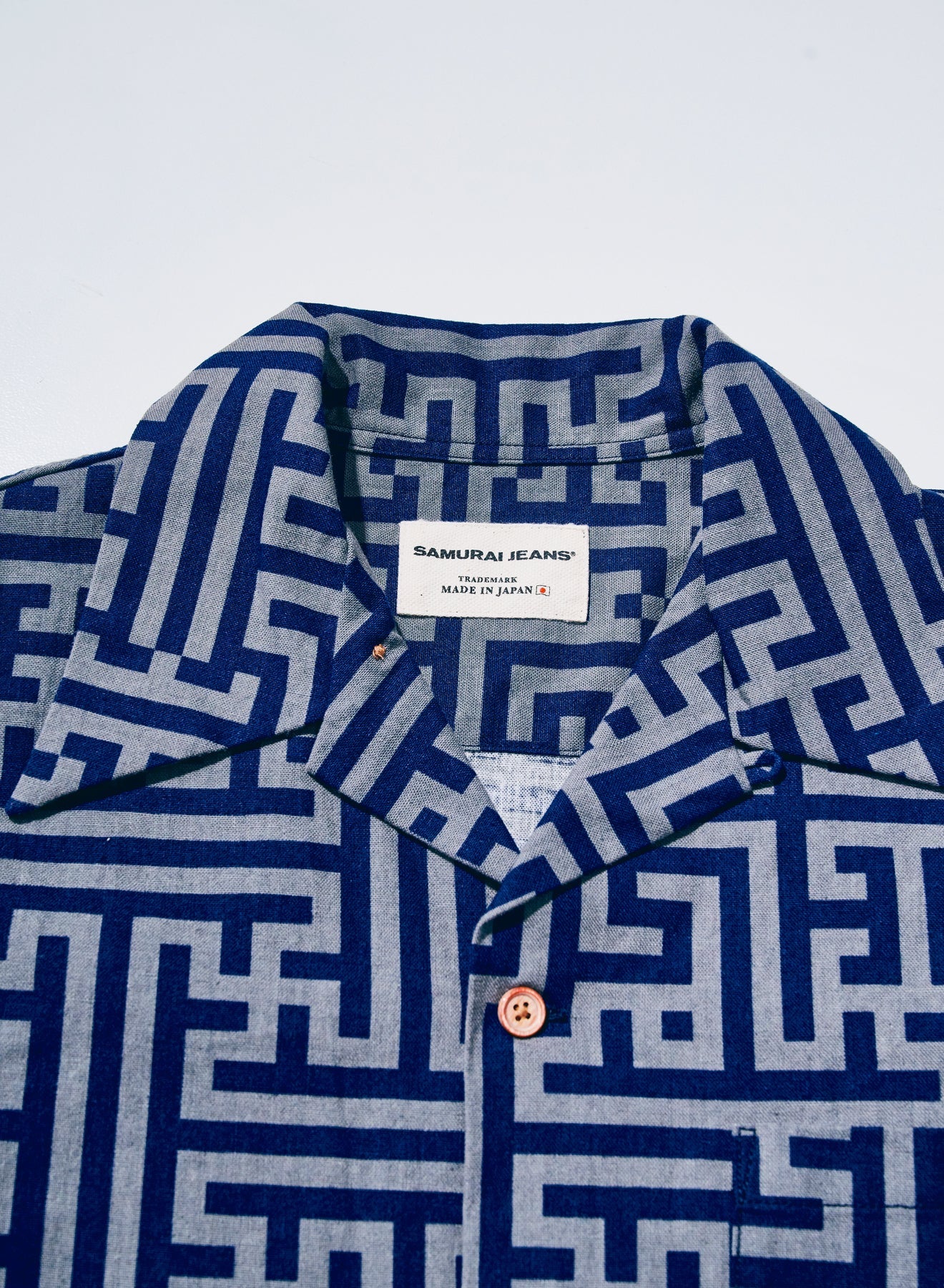 SSA26-02 (Geometric Pattern Aloha Shirt) - NAVY