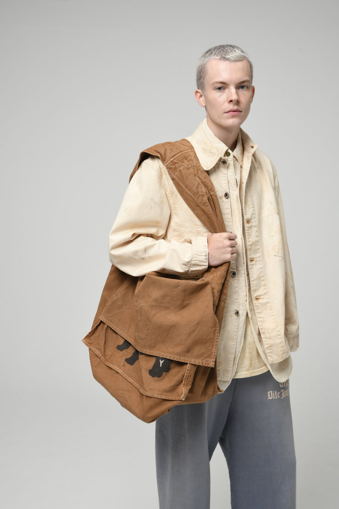 THE BOW WOW JOURNAL NEWSPAPER BAG AGED - BROWN