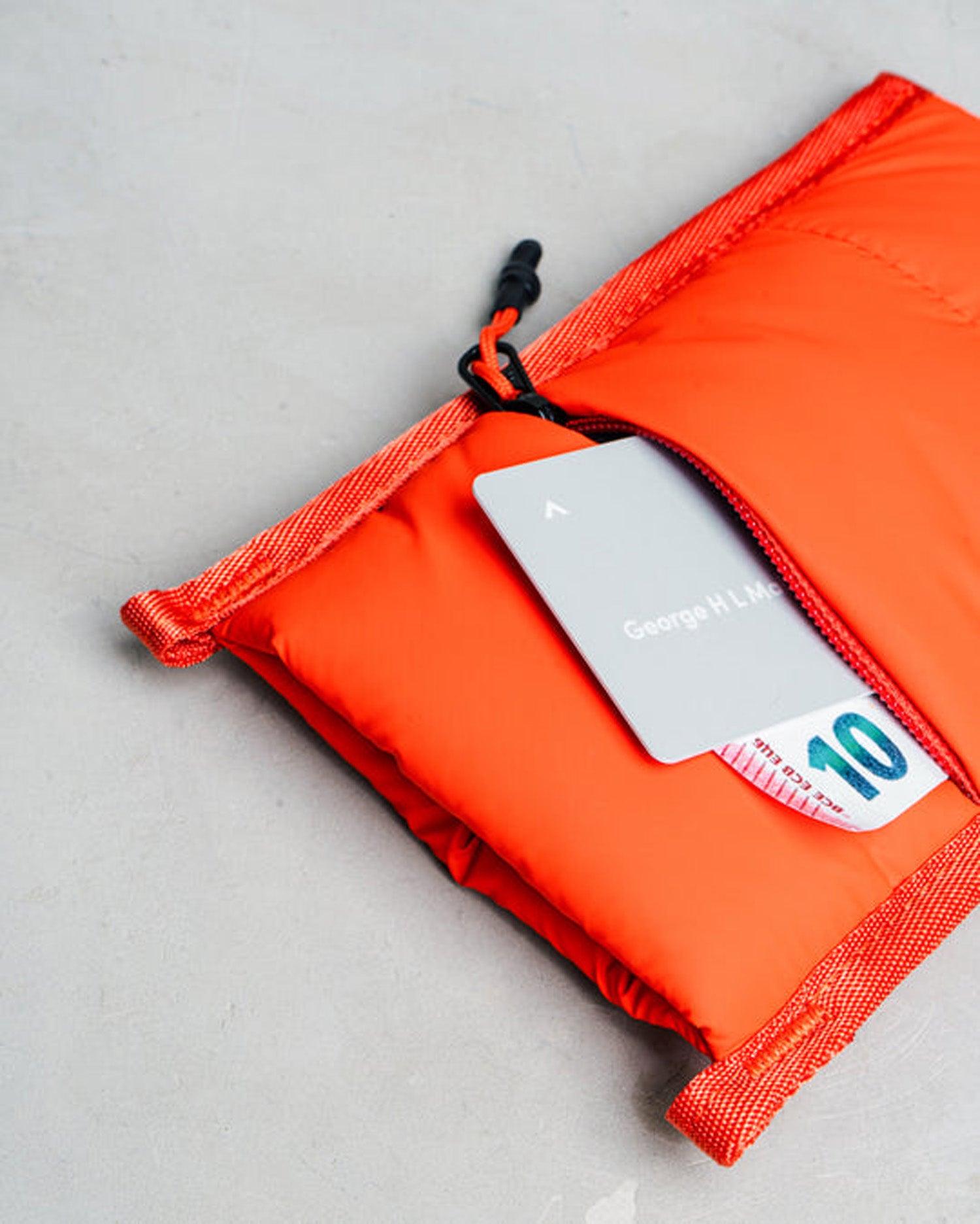 WARES BAGS PHONE SLEEVE PUFFER - CHARRED DESERT