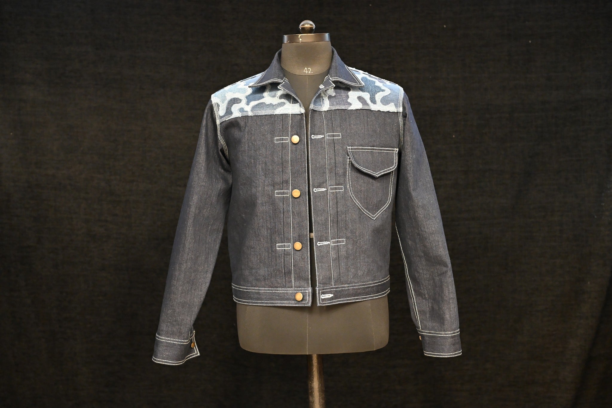 AK/PR/LOT1/JKT/022 AK Original Denim Handmade Camo Yoke Pleaated Jacket (Japan Selv) - INDIGO