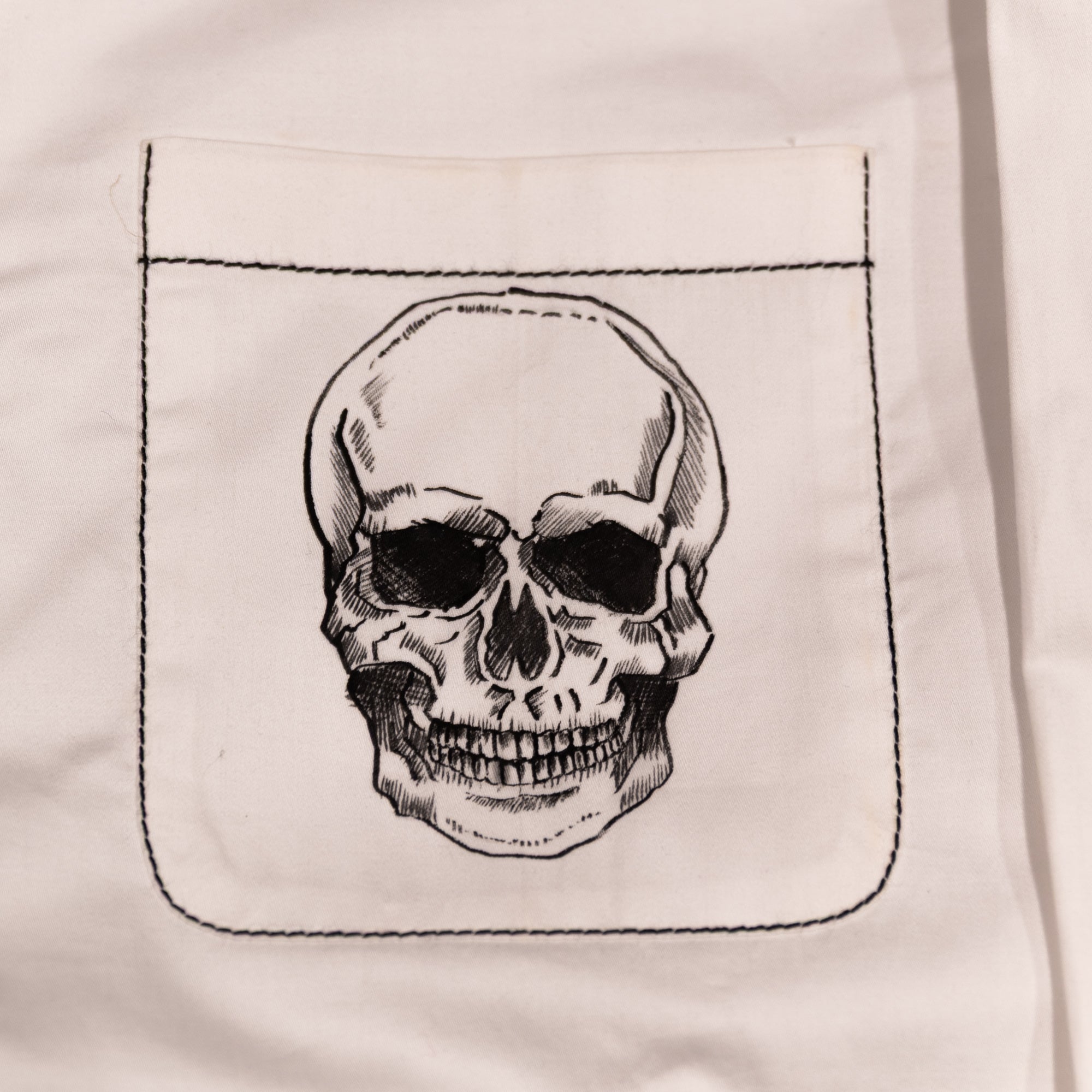 AK/PR/LOT1/SHRT042 Handpainted Skull & Vertebrae Back Cotton Shirt (White) - WHITE