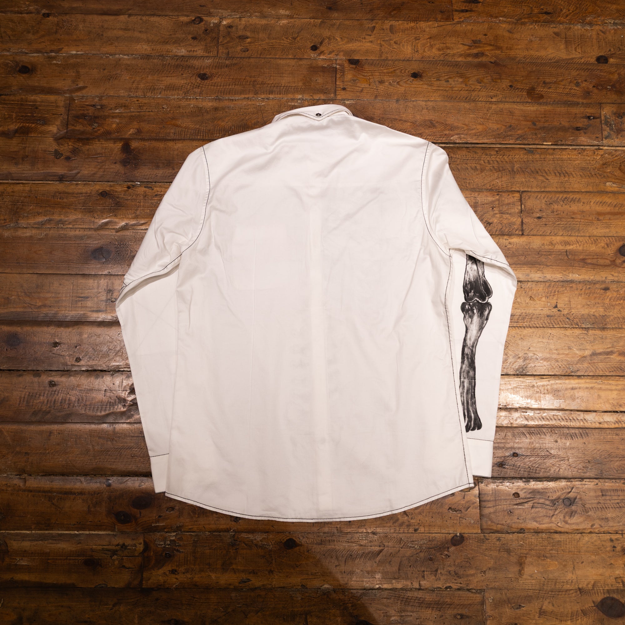 AK/PR/LOT1/SHRT048 Handpainted Skull & Skeleton Cotton Shirt (White) - WHITE