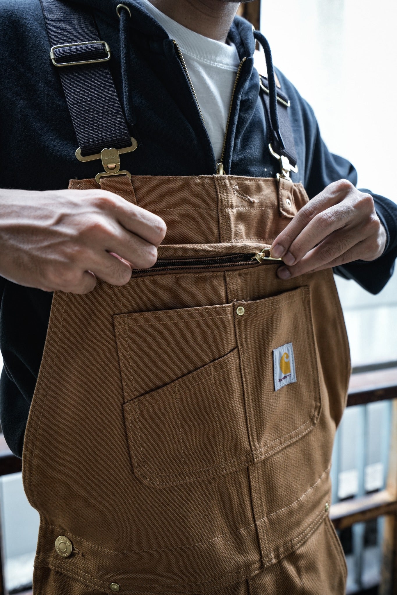 MEN'S BIB OVERALL-RELAXED FIT-DUCK - CARHARTT BROWN