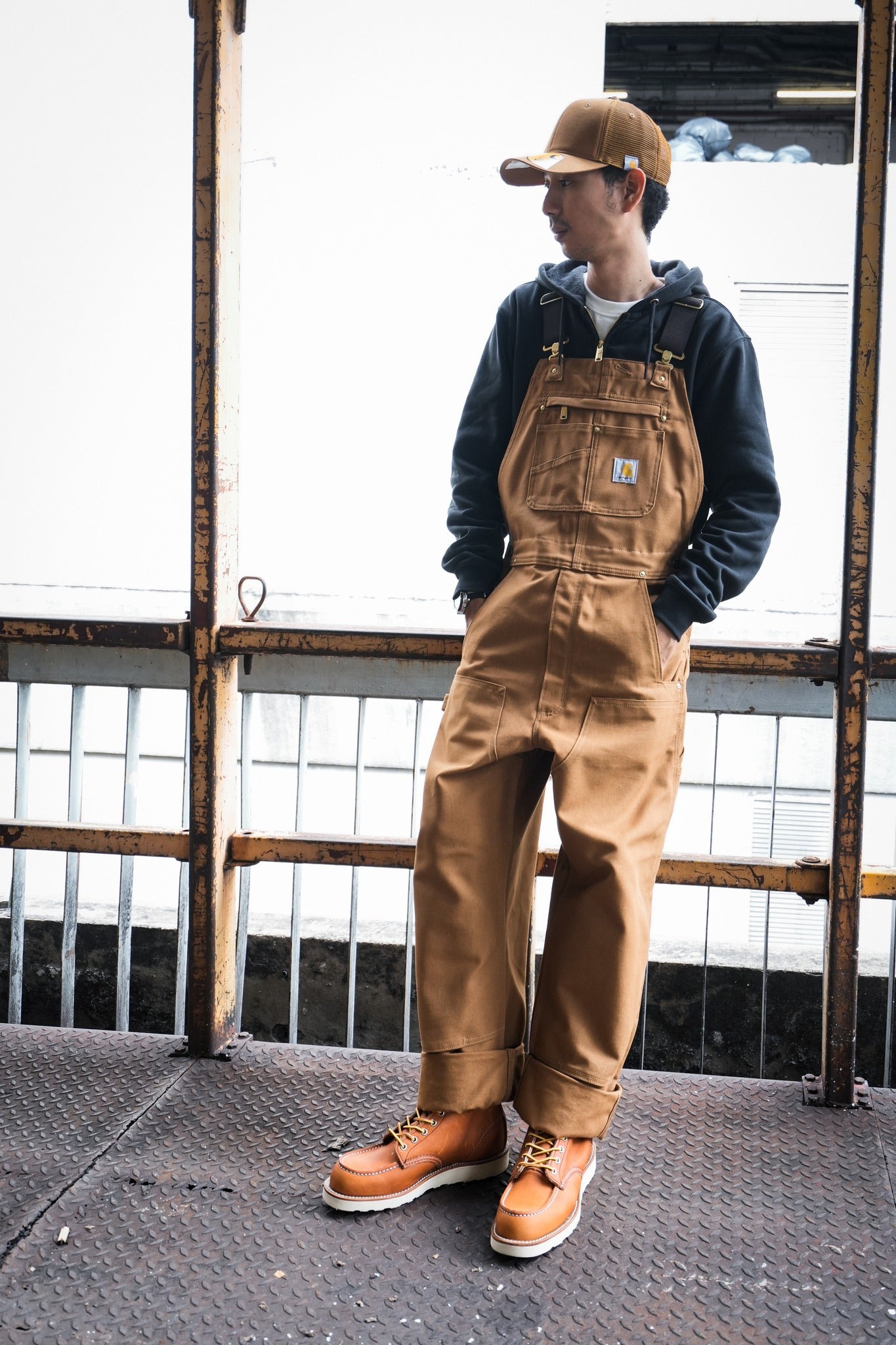 MEN'S BIB OVERALL-RELAXED FIT-DUCK - CARHARTT BROWN