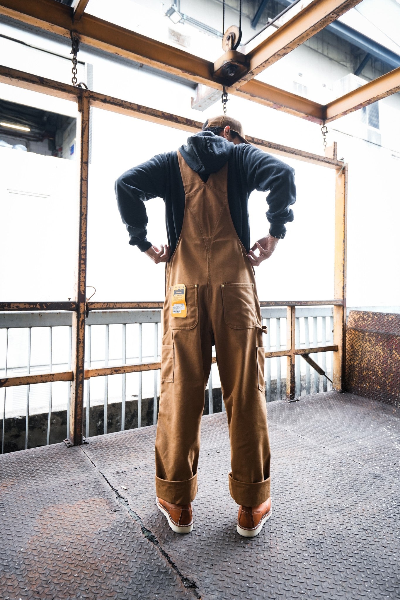 MEN'S BIB OVERALL-RELAXED FIT-DUCK - CARHARTT BROWN