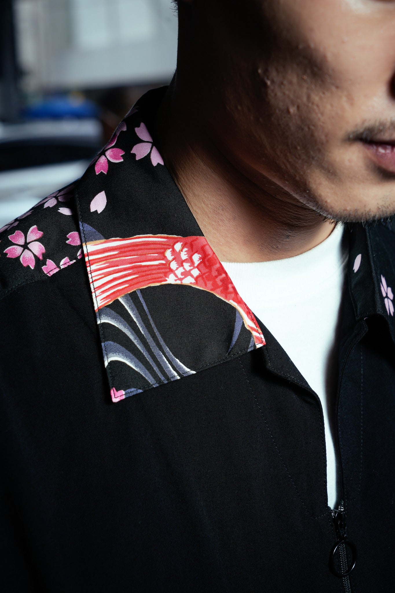 HALF ZIP ALOHA SHIRT - BLACK KOI