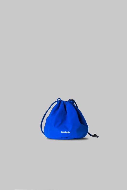 WARES BAGS REVERSIBLE BUCKET - FUTURE BLUE