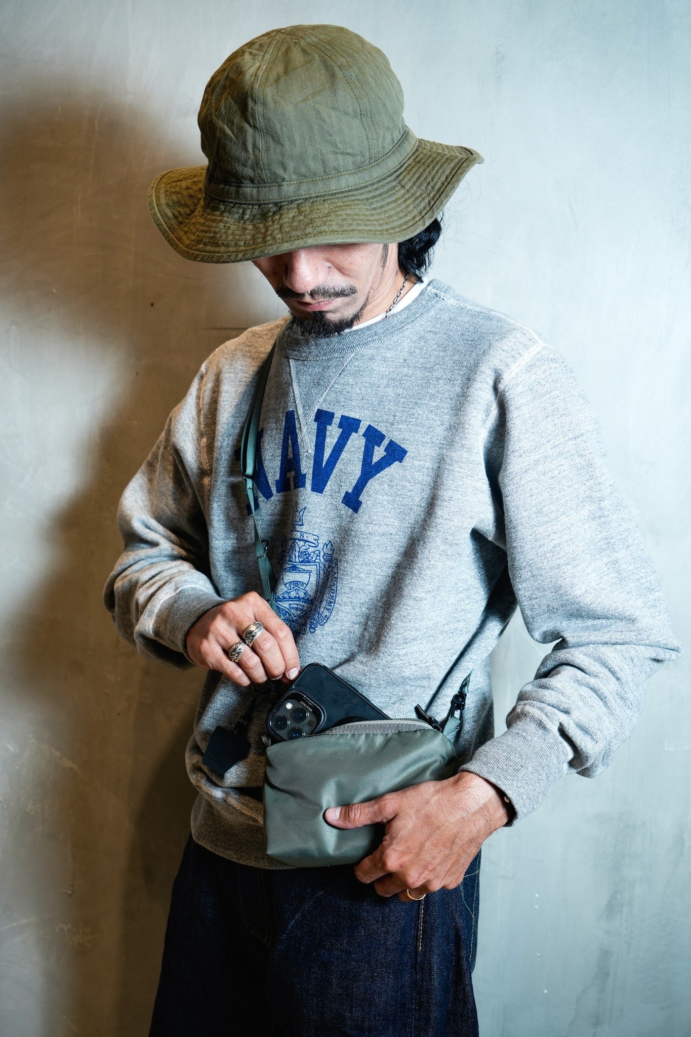 HSP-0177 FLYER'S SUPPLY 2way shoulder pouch (L) - SAGE GREEN