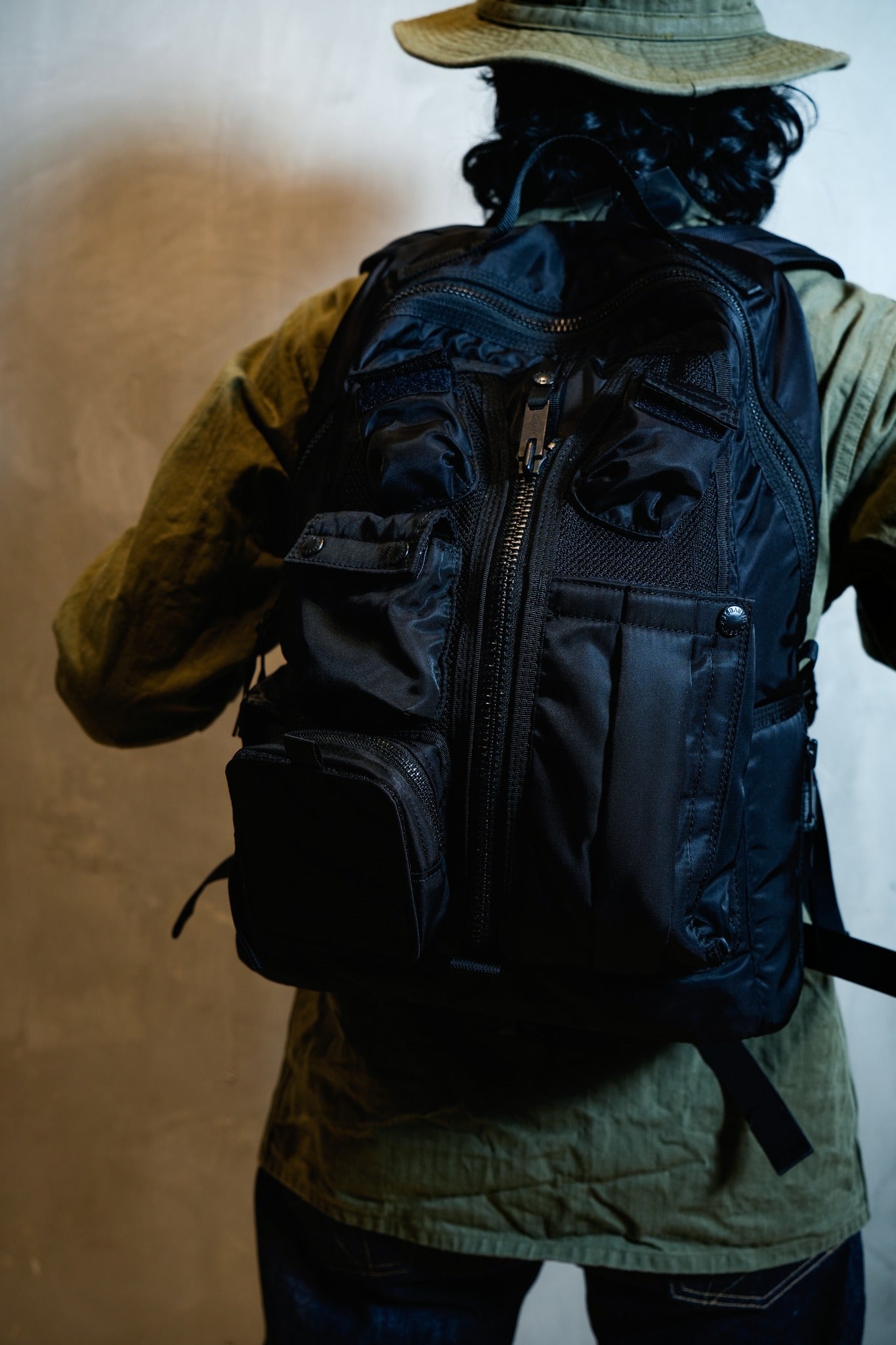 HJR-0320 FLYER'S 70XX PRO-SPEC Backpack - BLACK