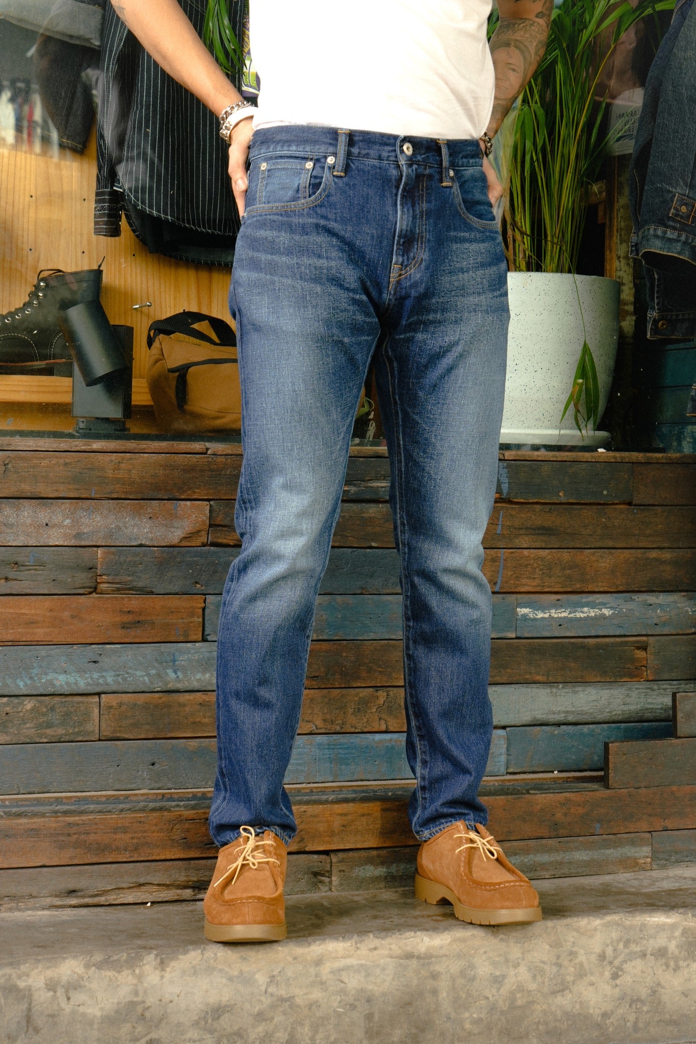 JBAG1371-D01 11oz Denim Blue Selvedge Slim (Aging Wash) - INDIGO
