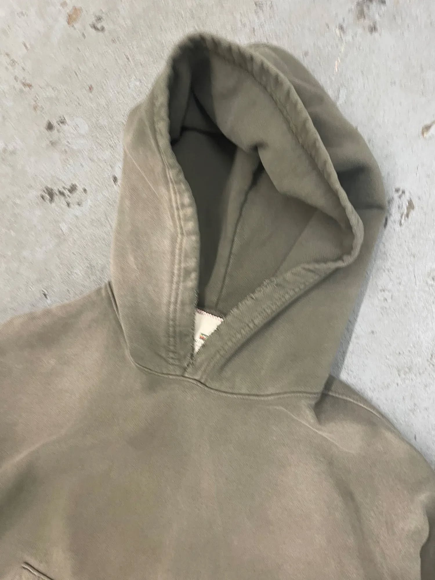 OVERSIZE CROP HOODIE - AGED OLIVE GREEN
