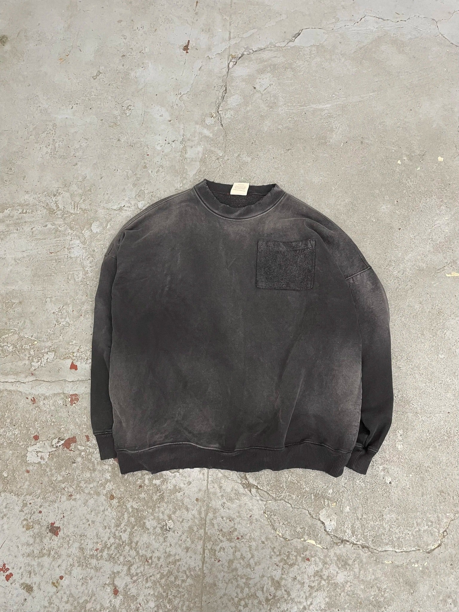 REVERSE POCKET CREW - AGED BLACK
