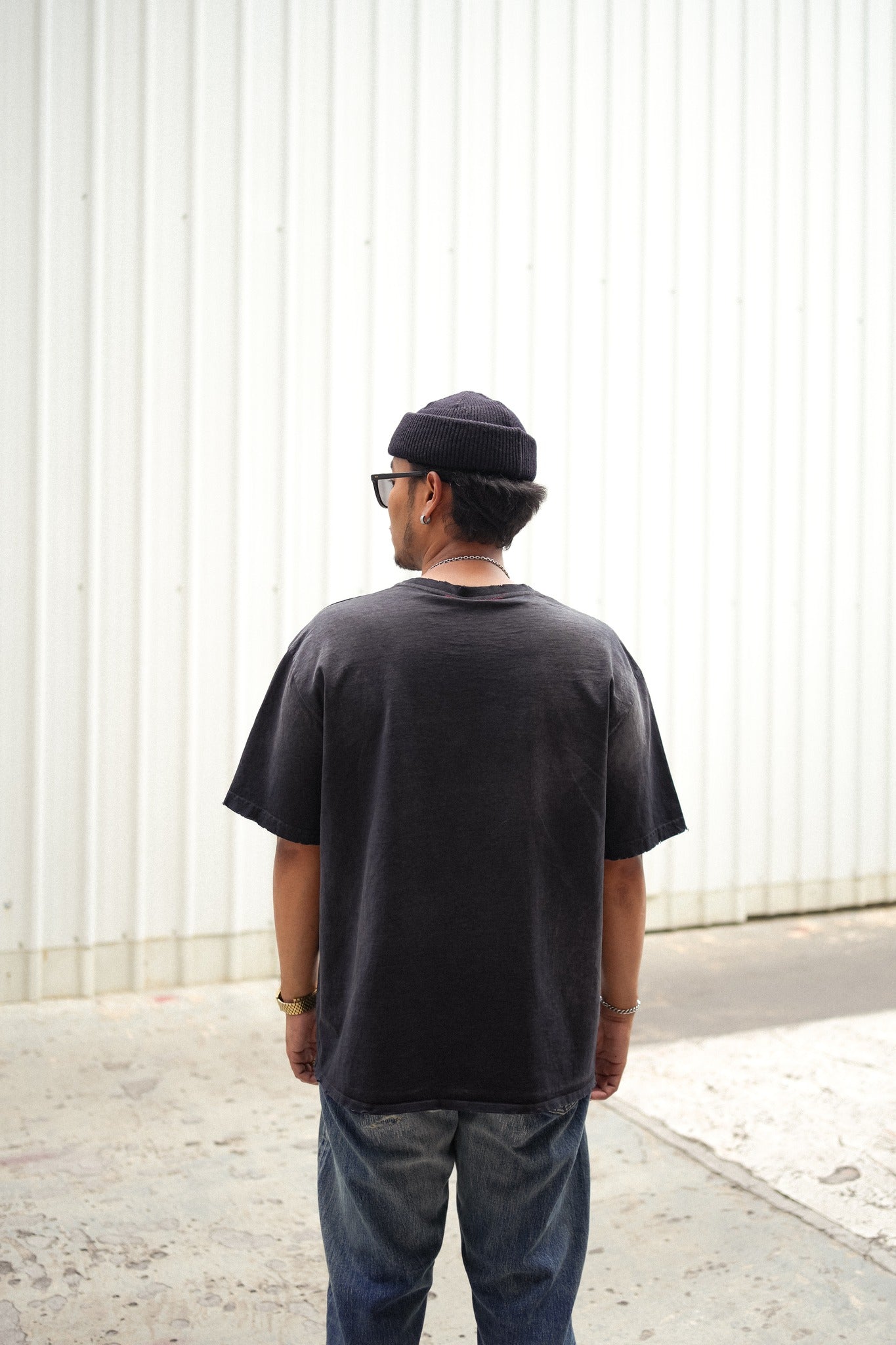 OVERSIZE CROP TEE S/S - AGED BLACK