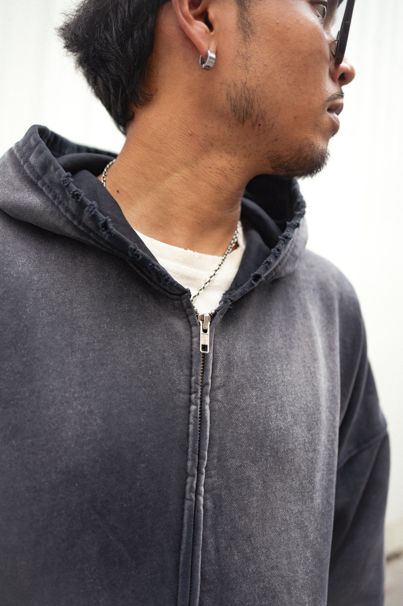OVERSIZE ZIP-UP HOODIE - AGED BLACK