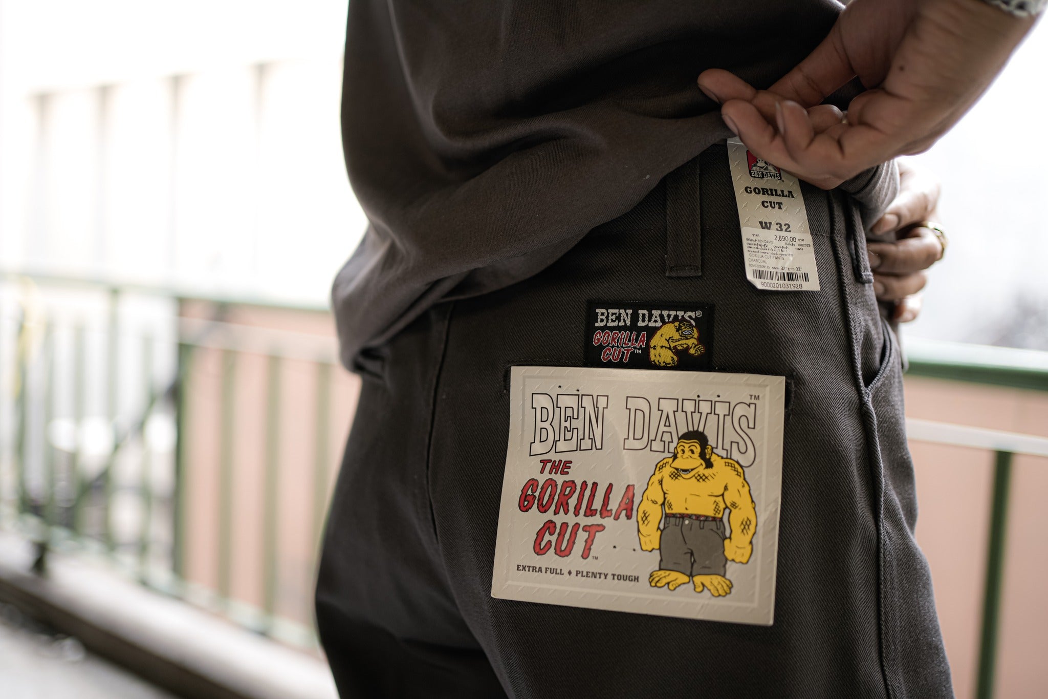 GORILLA CUT PANTS - CHARCOAL
