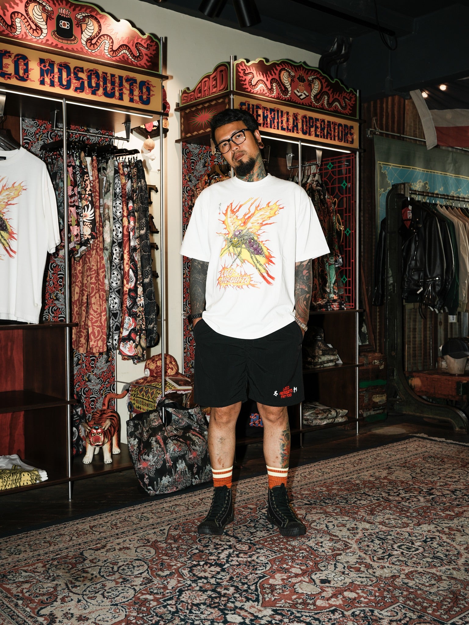 L. MOSQUITO TATTOO SHORTS - BLACK