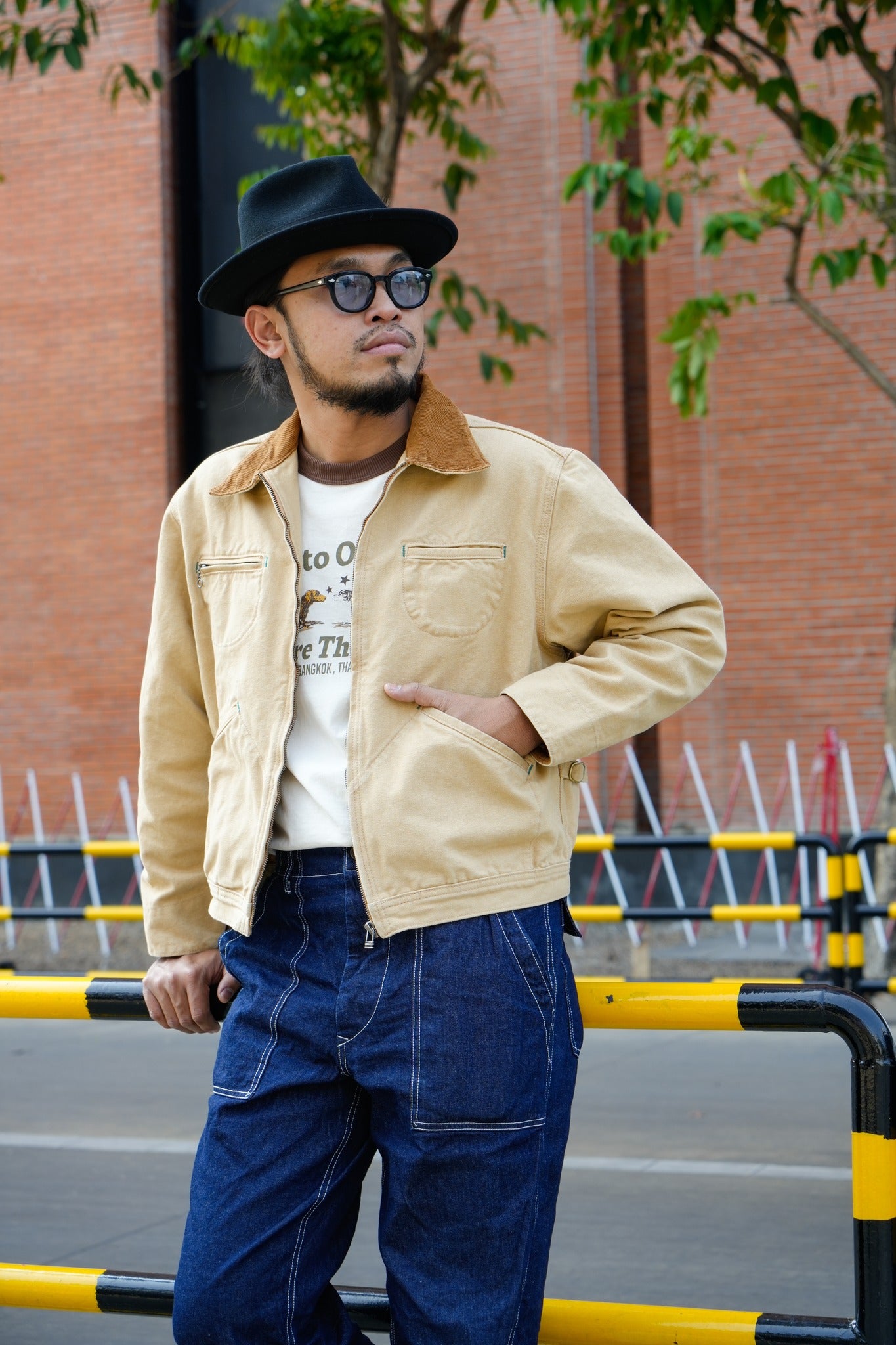 Barn Jacket - Brown Canvas