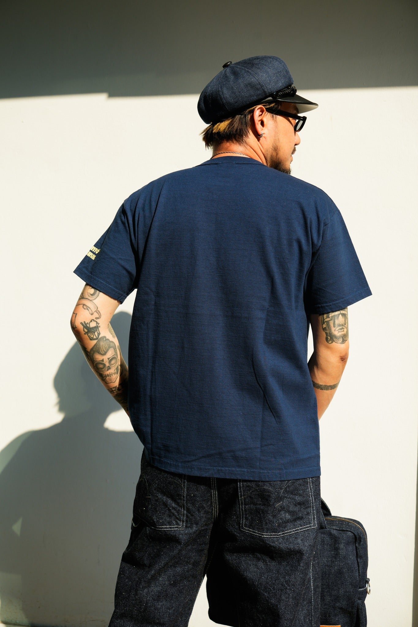 SJPOT02 RUNNING MAN - NAVY