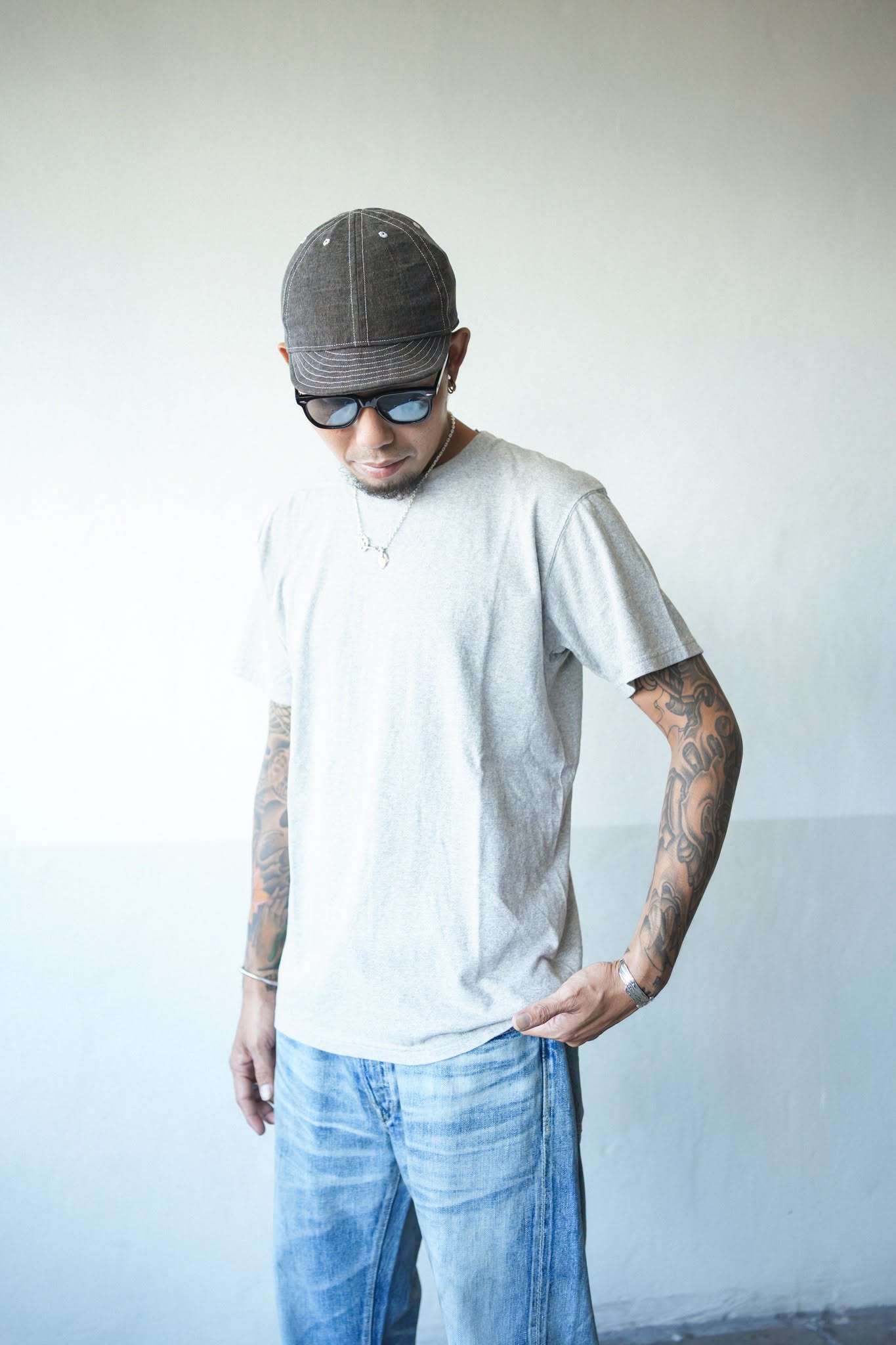 CREW TEE S/S - METAL GREY