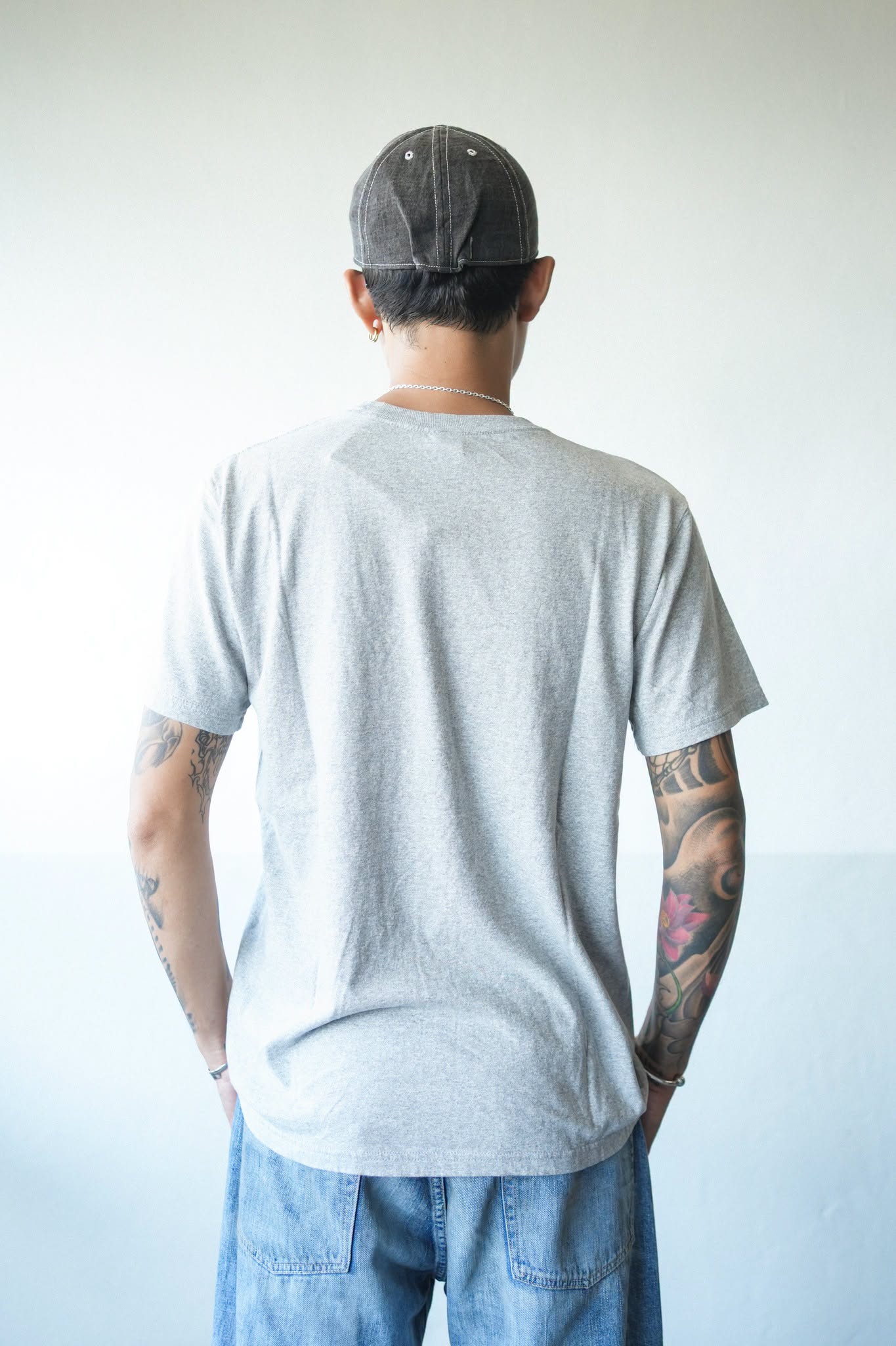 CREW TEE S/S - METAL GREY
