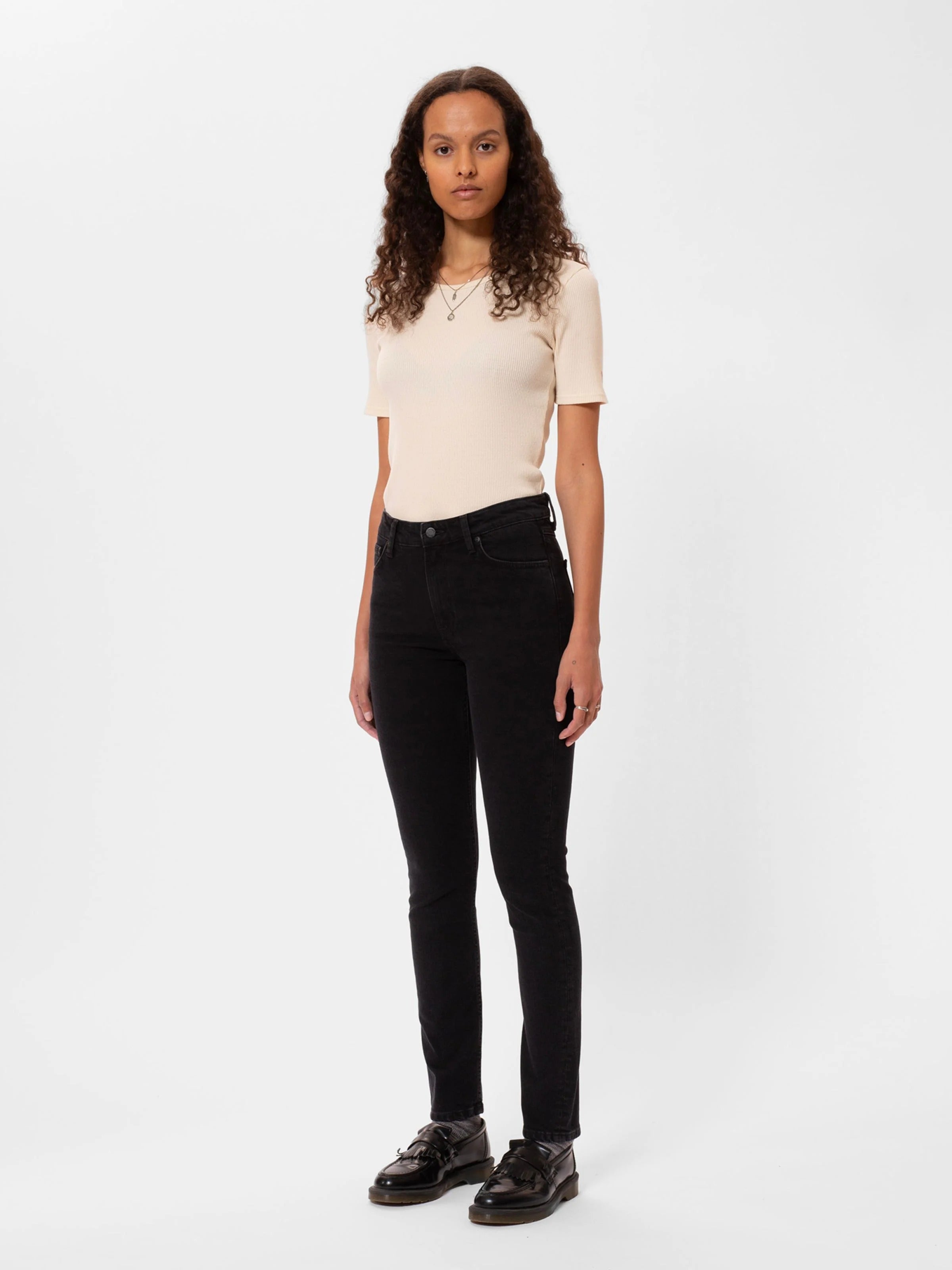 MELLOW MAE - SO BLACK