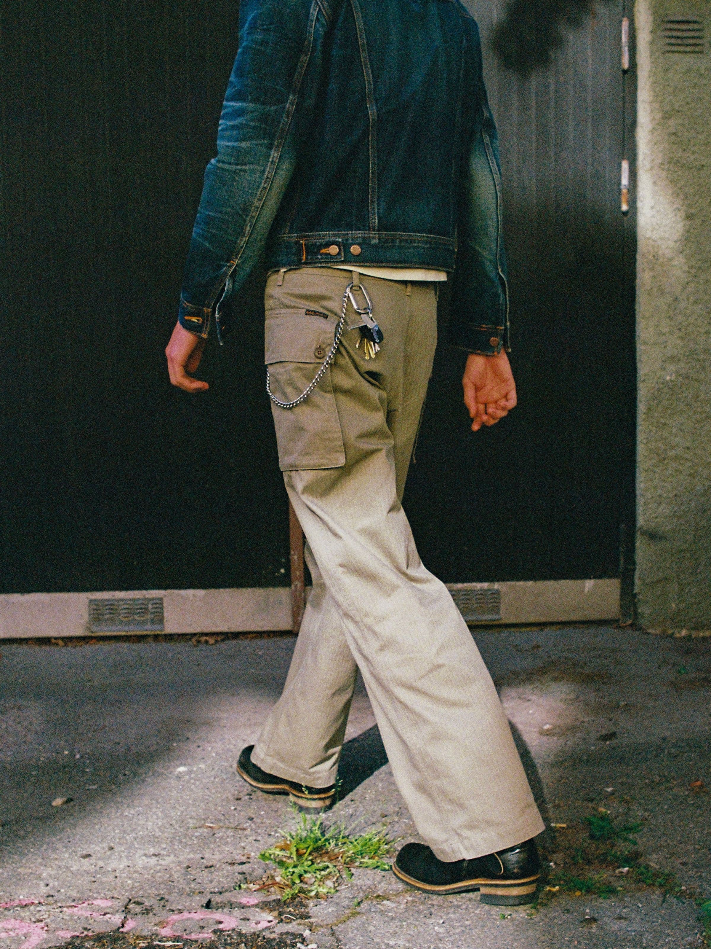 Loud Larry Pants - Pale Green