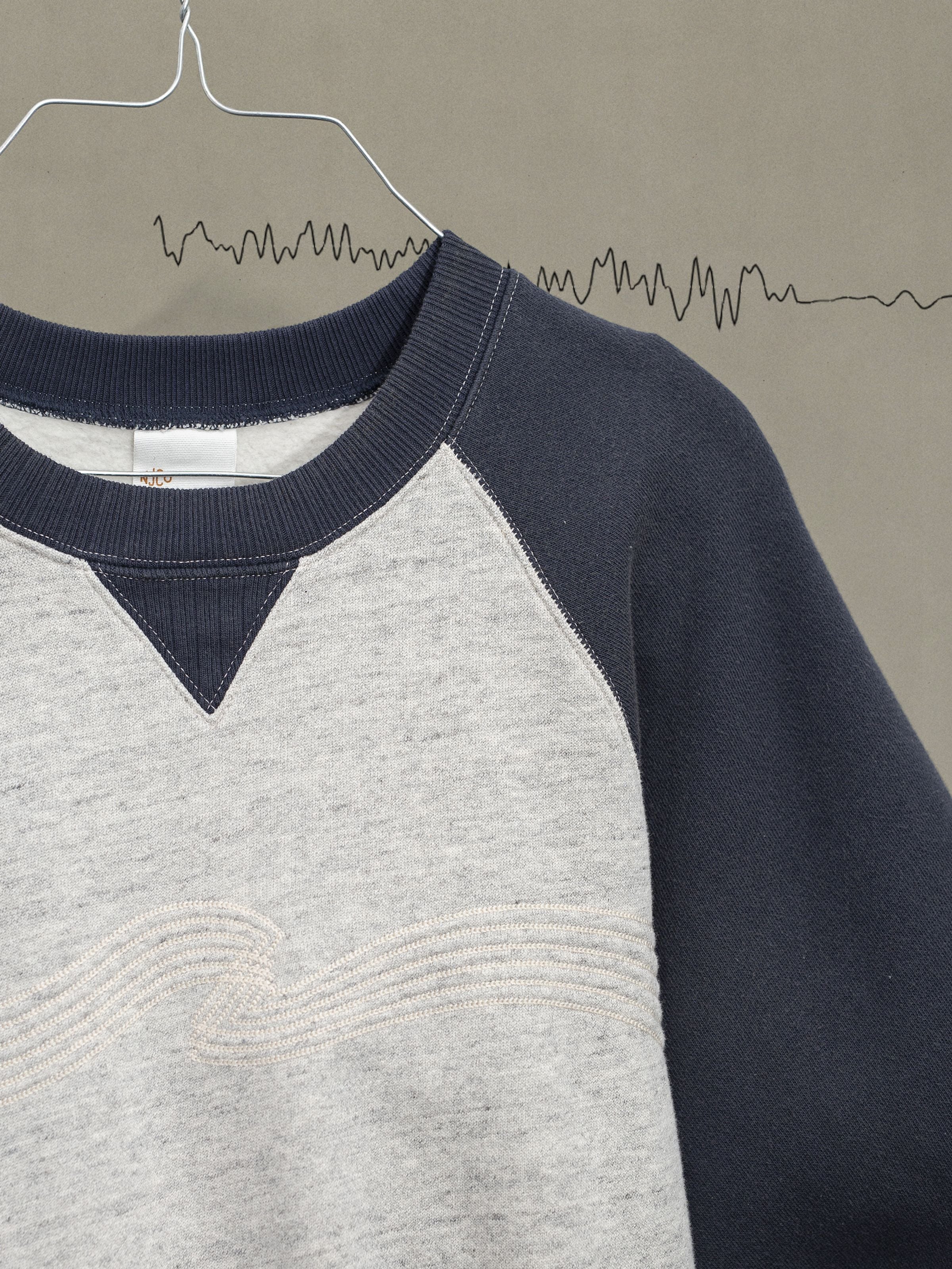 Kaj Short Sleeve Embo Wave - Greymelang
