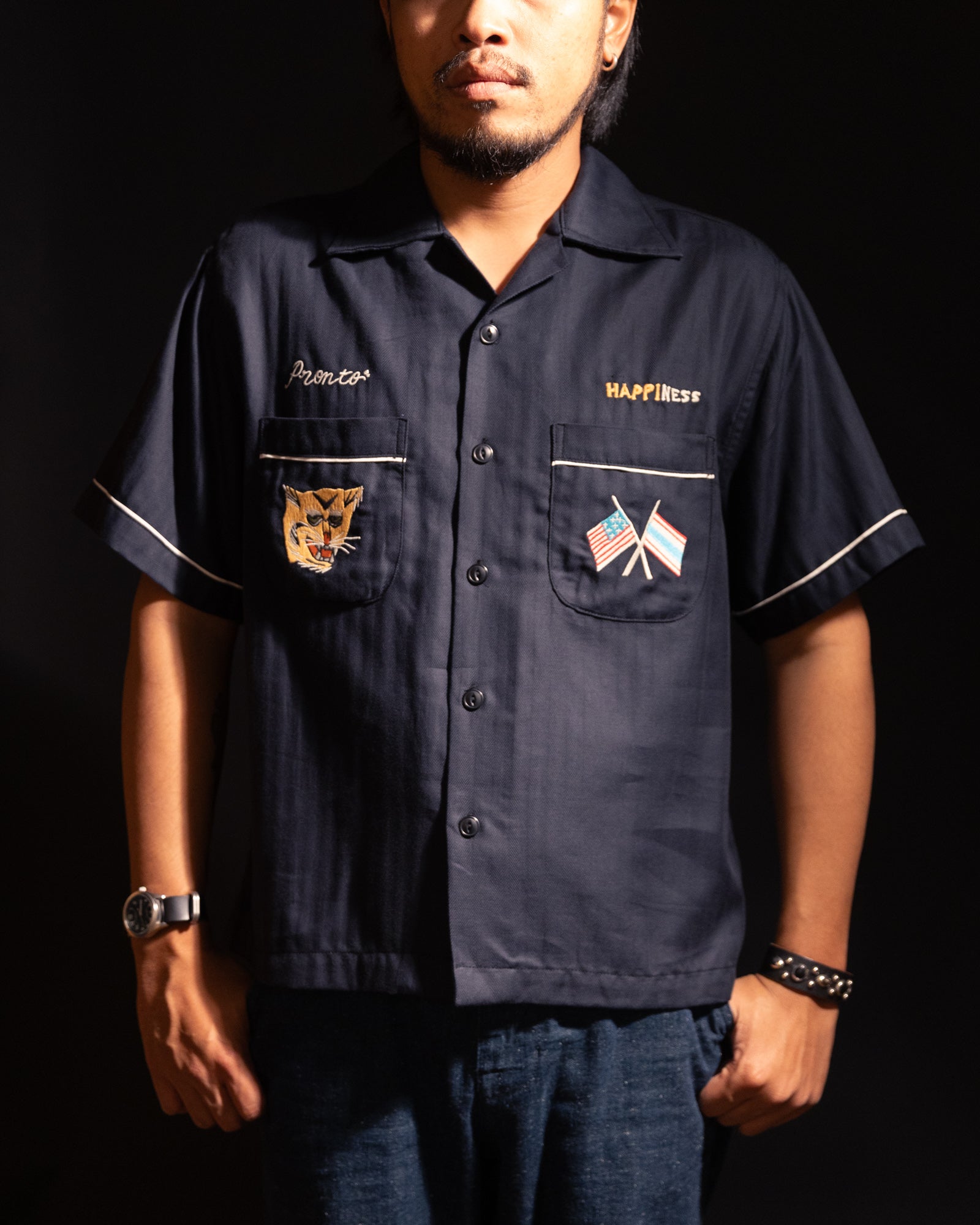 Souvenir Shirt Udon - Black HBT