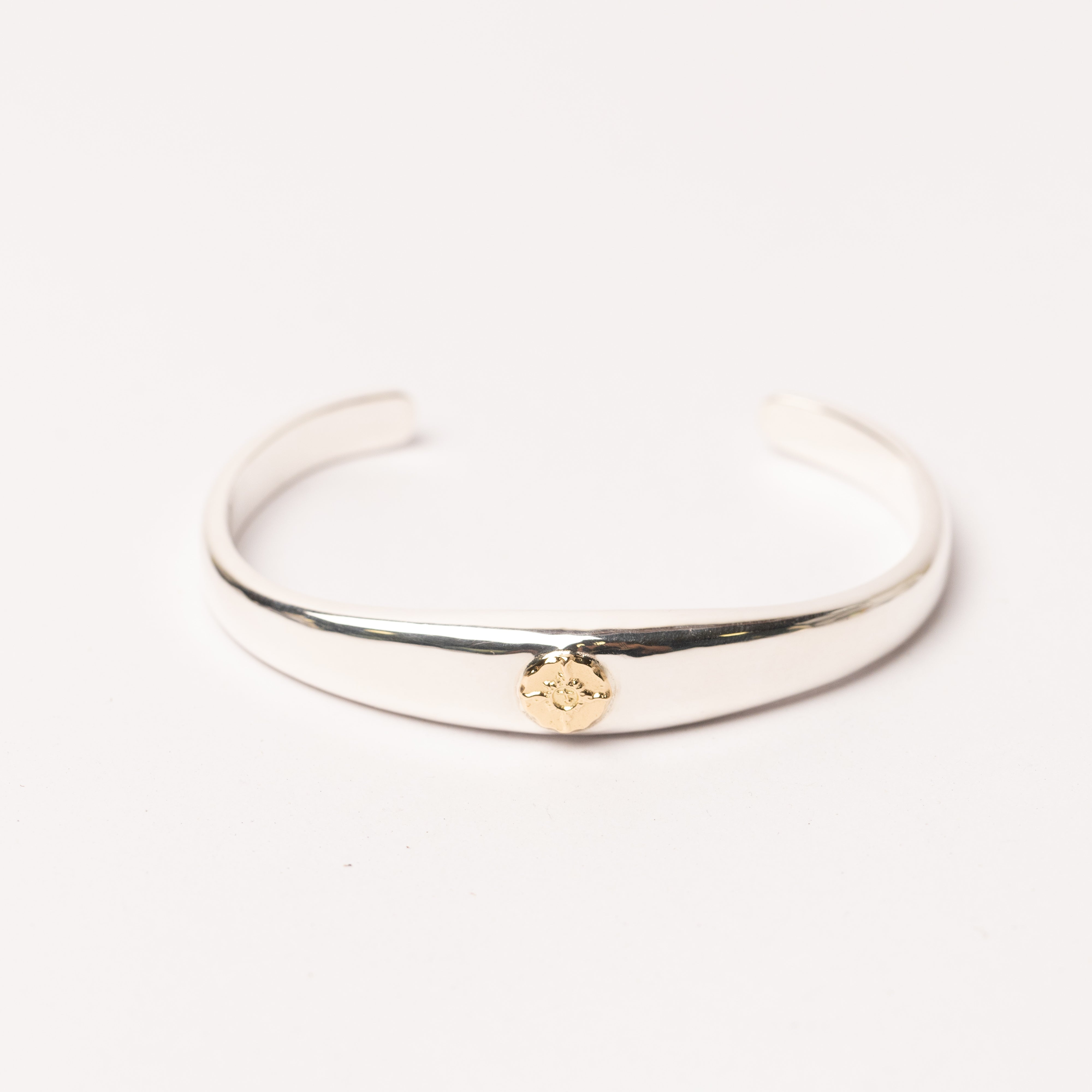 BR-210 K18 oval stamp bangle