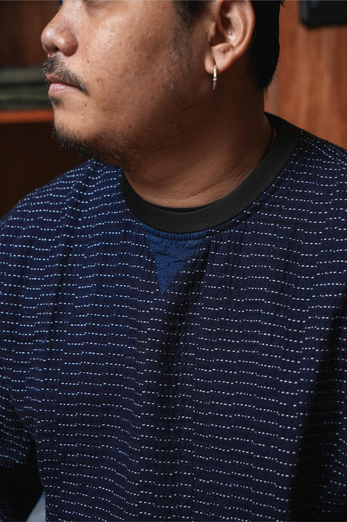 Lightweight Sashiko Anti-war Sweater - INDIGO