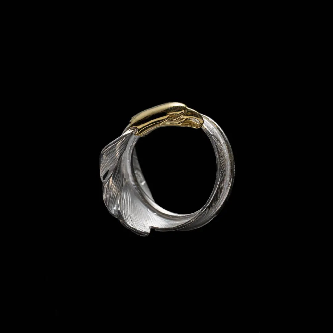 EFRG-0022 18K EAGLE HEAD KAZEKIRI PINKIE RING