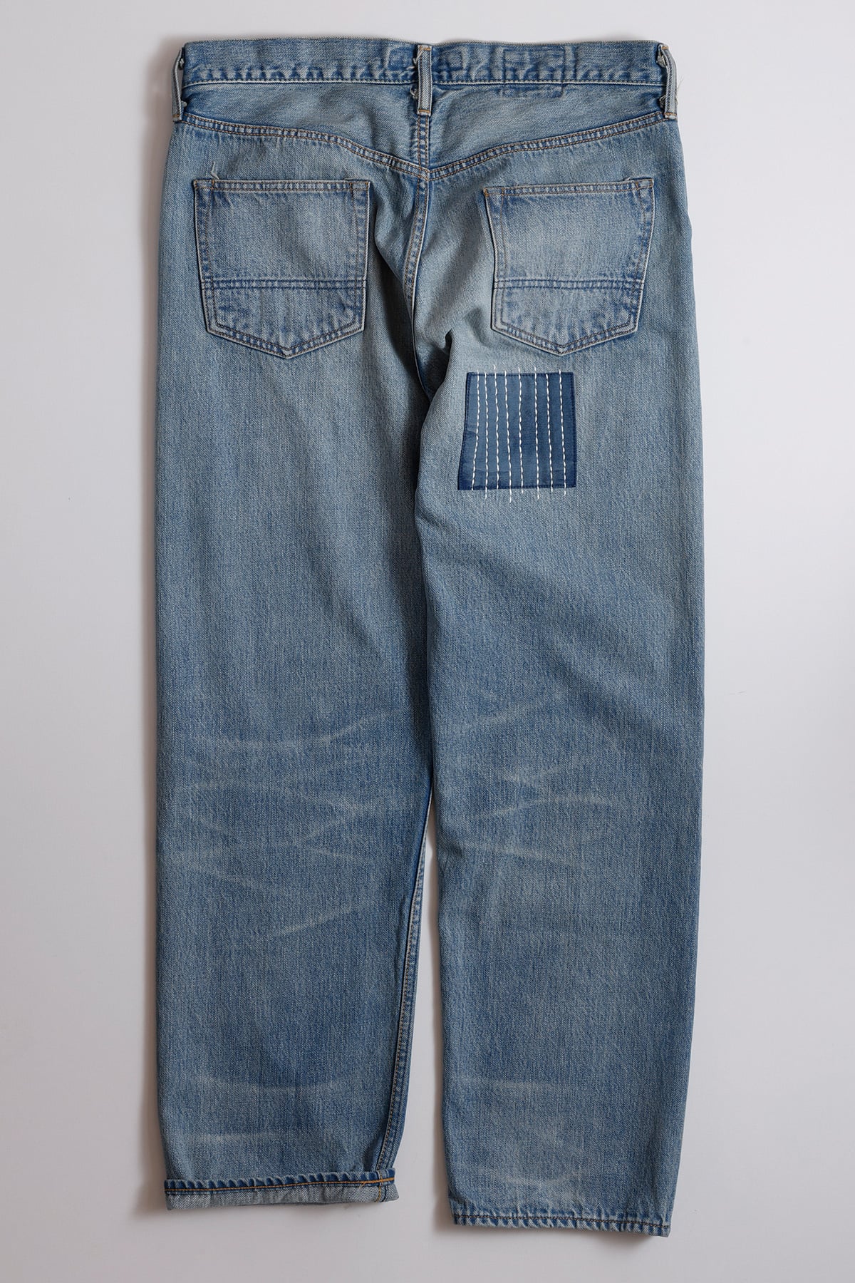 CLASSIC STRAIGHT DENIM CS135 (FA26) - INDIGO