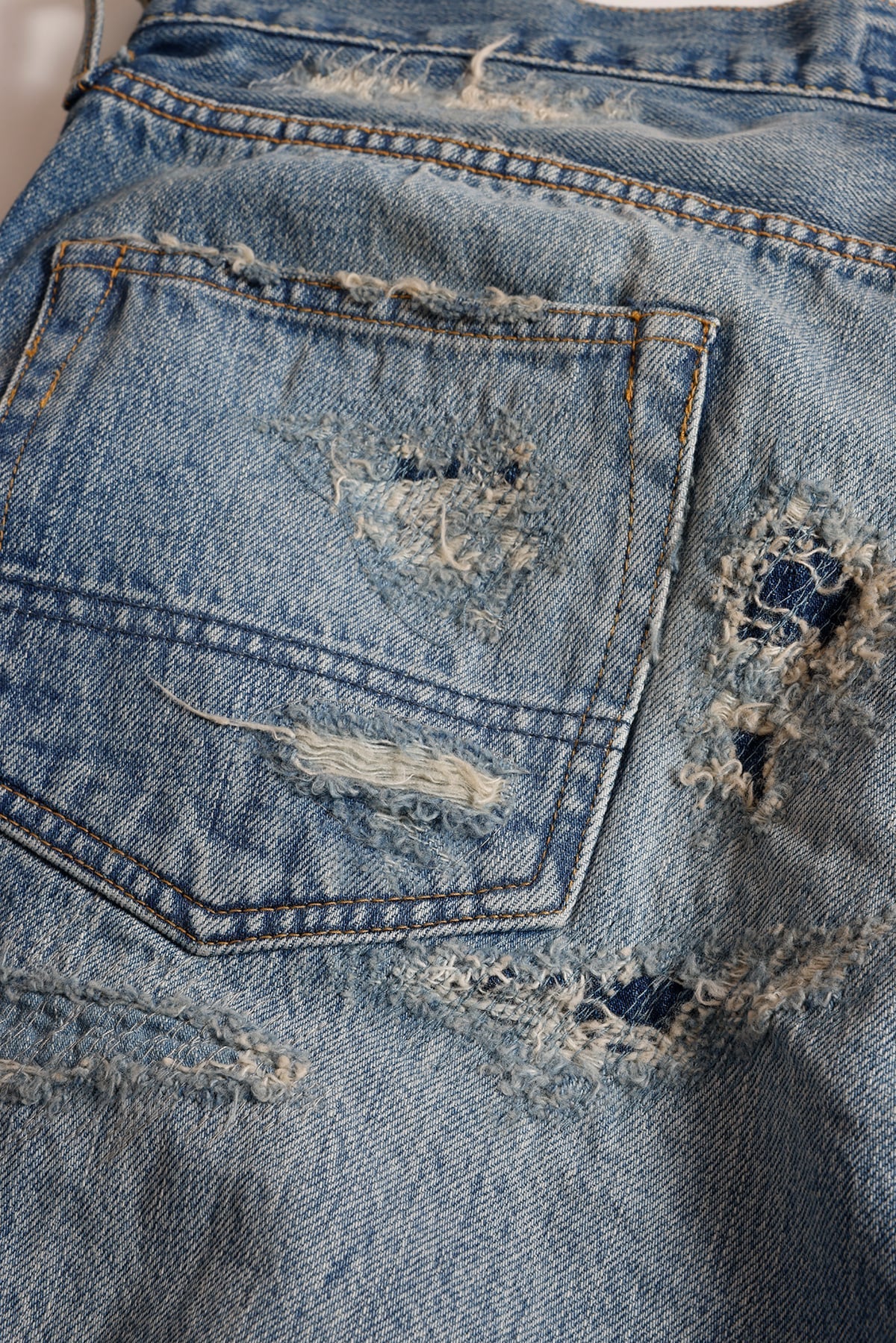 CLASSIC STRAIGHT DENIM CS136 (FA26) - INDIGO