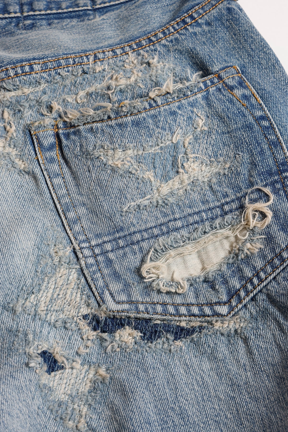 CLASSIC STRAIGHT DENIM CS136 (FA26) - INDIGO