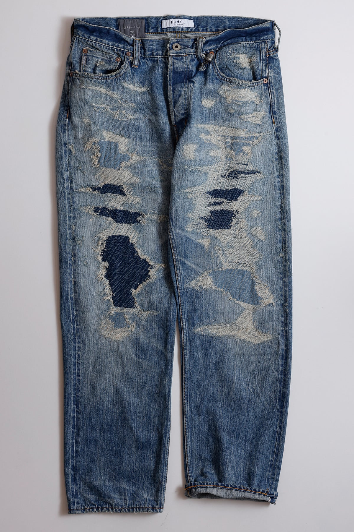 CLASSIC STRAIGHT DENIM CS136 (FA26) - INDIGO